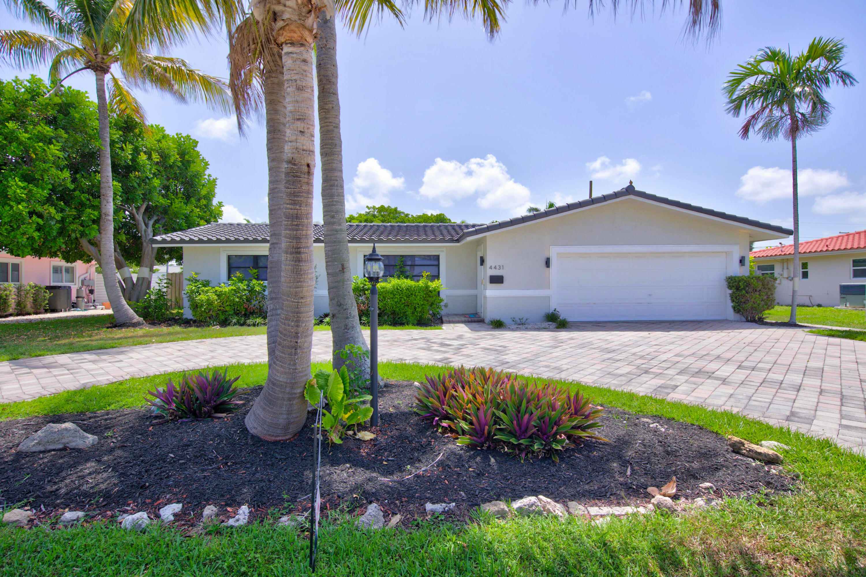 4431 NE 28th, Lighthouse Point FL 33064
