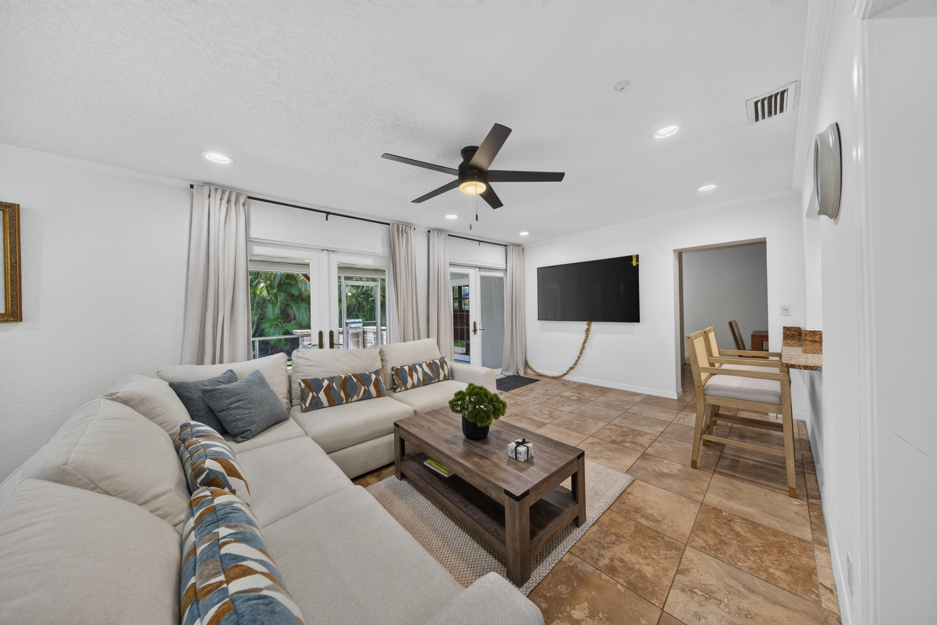 4431 NE 28th, Lighthouse Point FL 33064