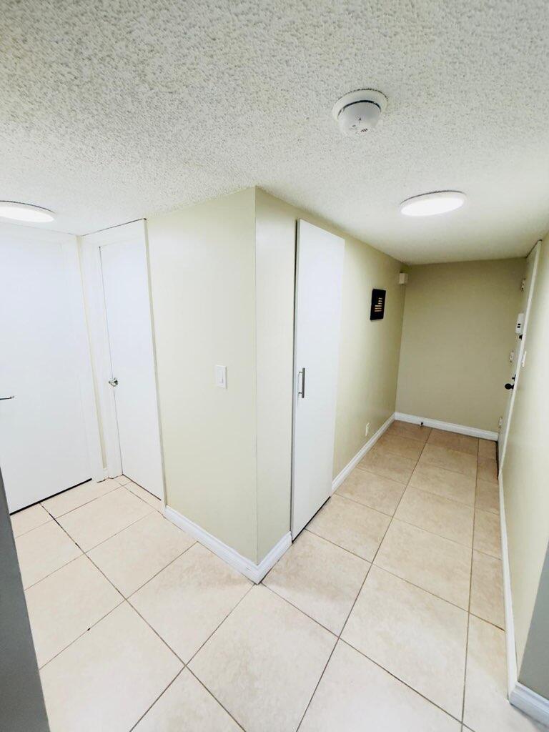 5545 N Lakewood #425, Margate FL 33063