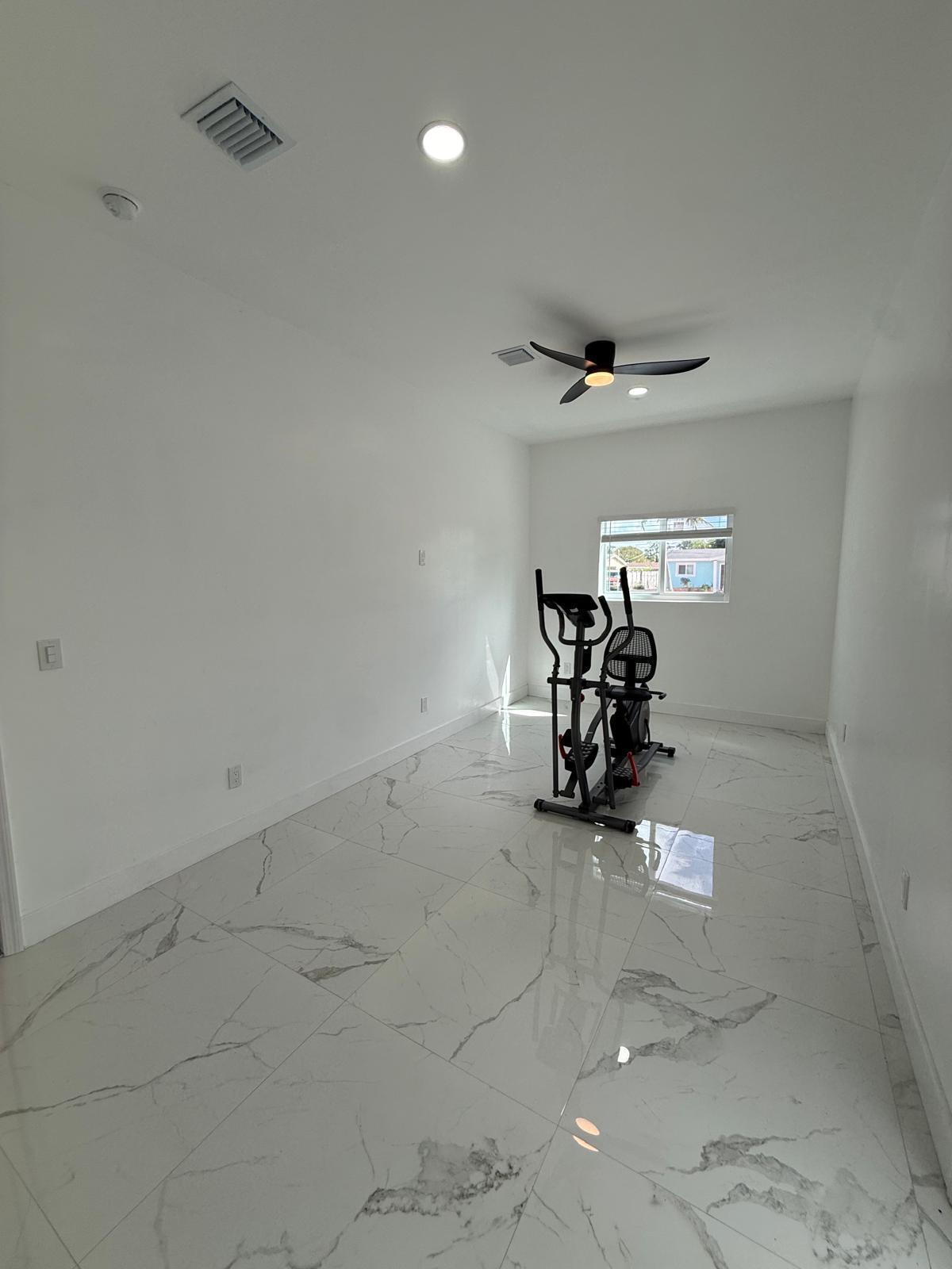 6319 Southgate, Margate FL 33068