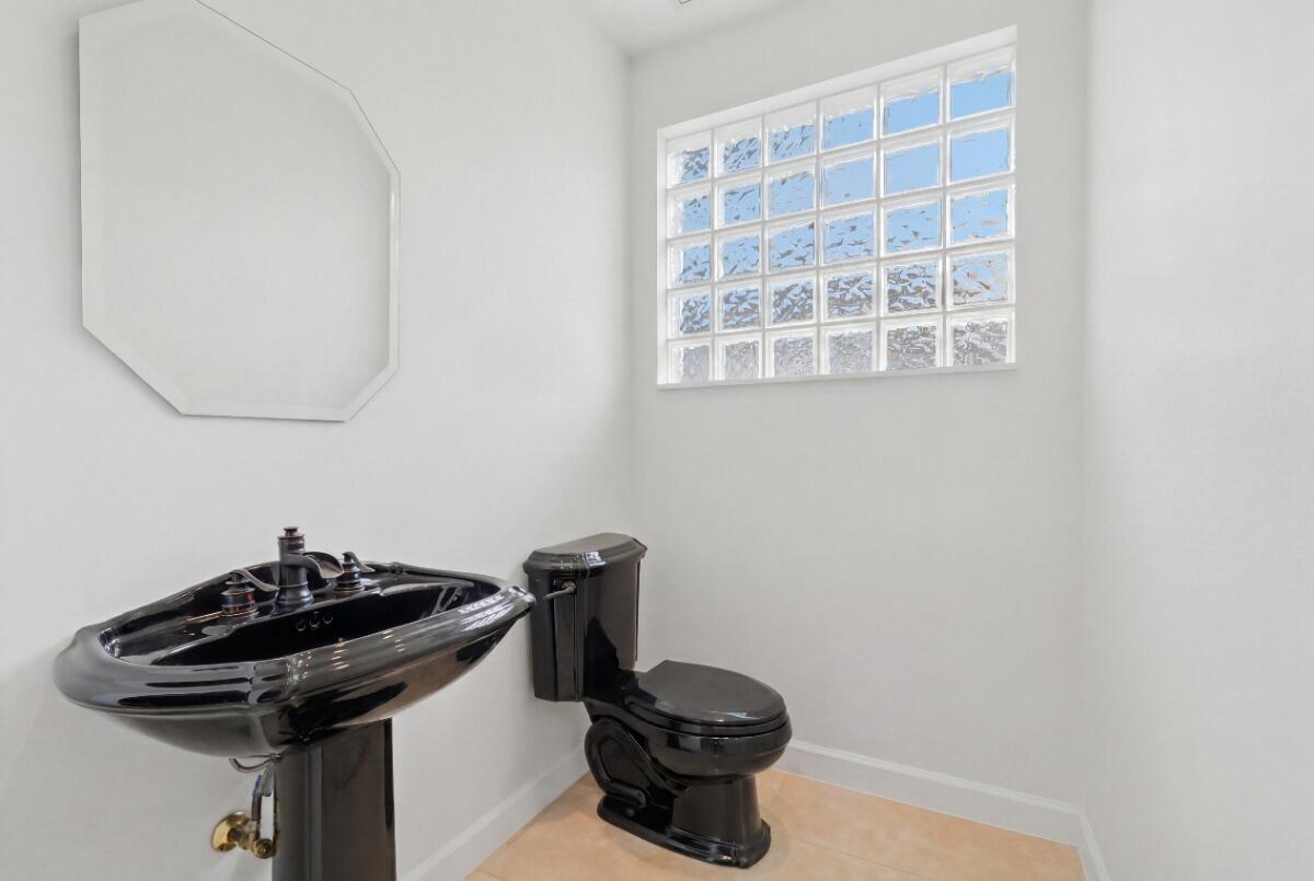 1716 NW 124th, Coral Springs FL 33071