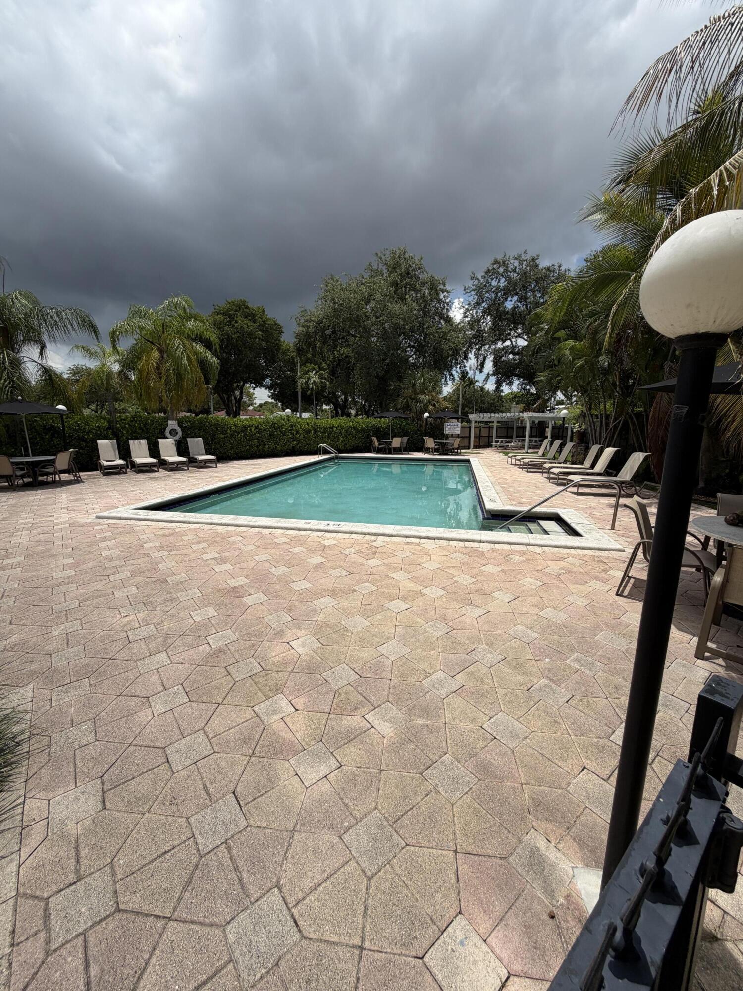 2160 SW 16th #418, Miami FL 33145