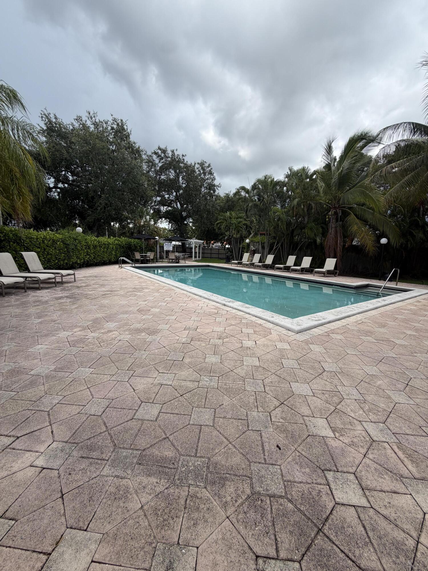 2160 SW 16th #418, Miami FL 33145