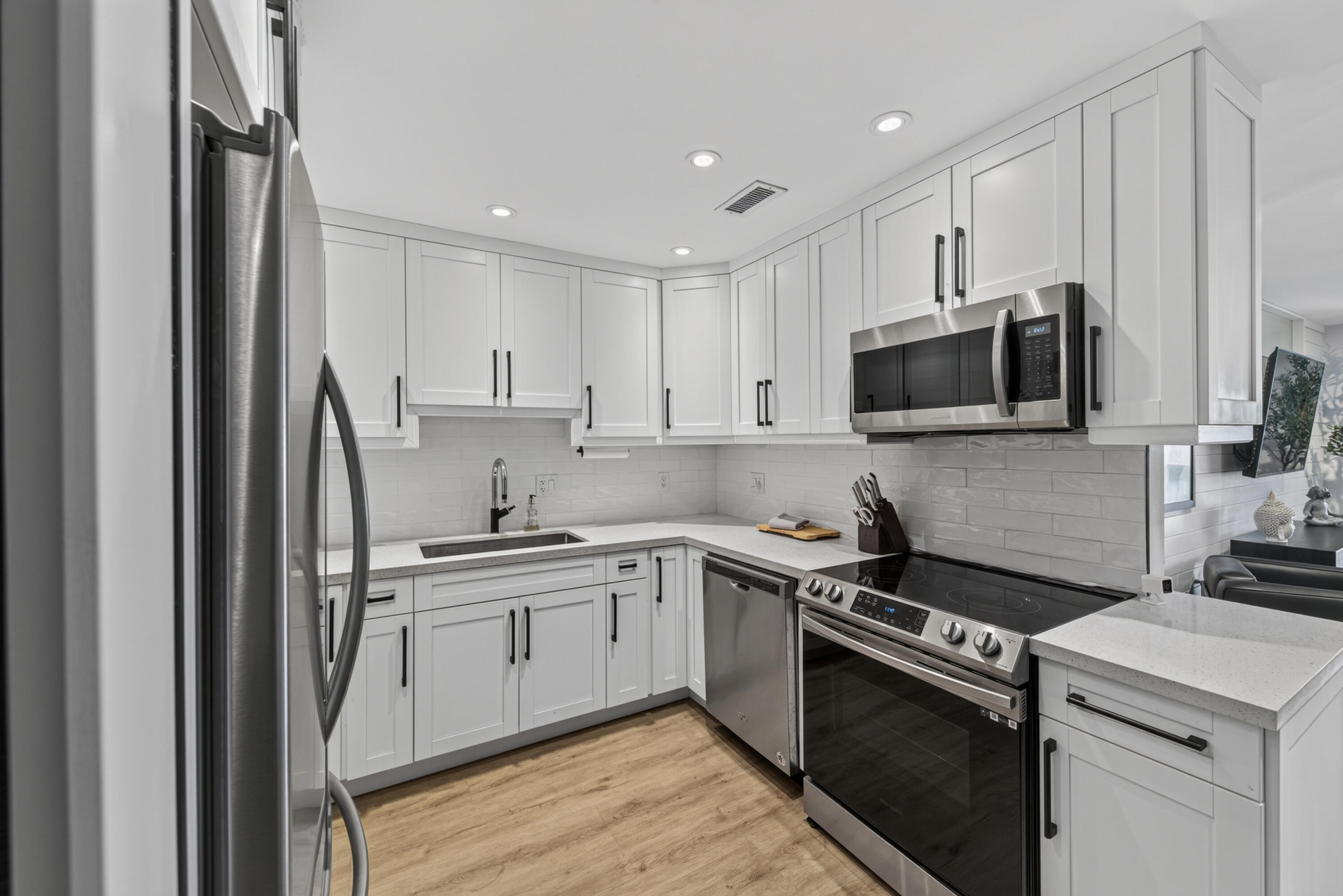 6515 Bay Club #4, Fort Lauderdale FL 33308