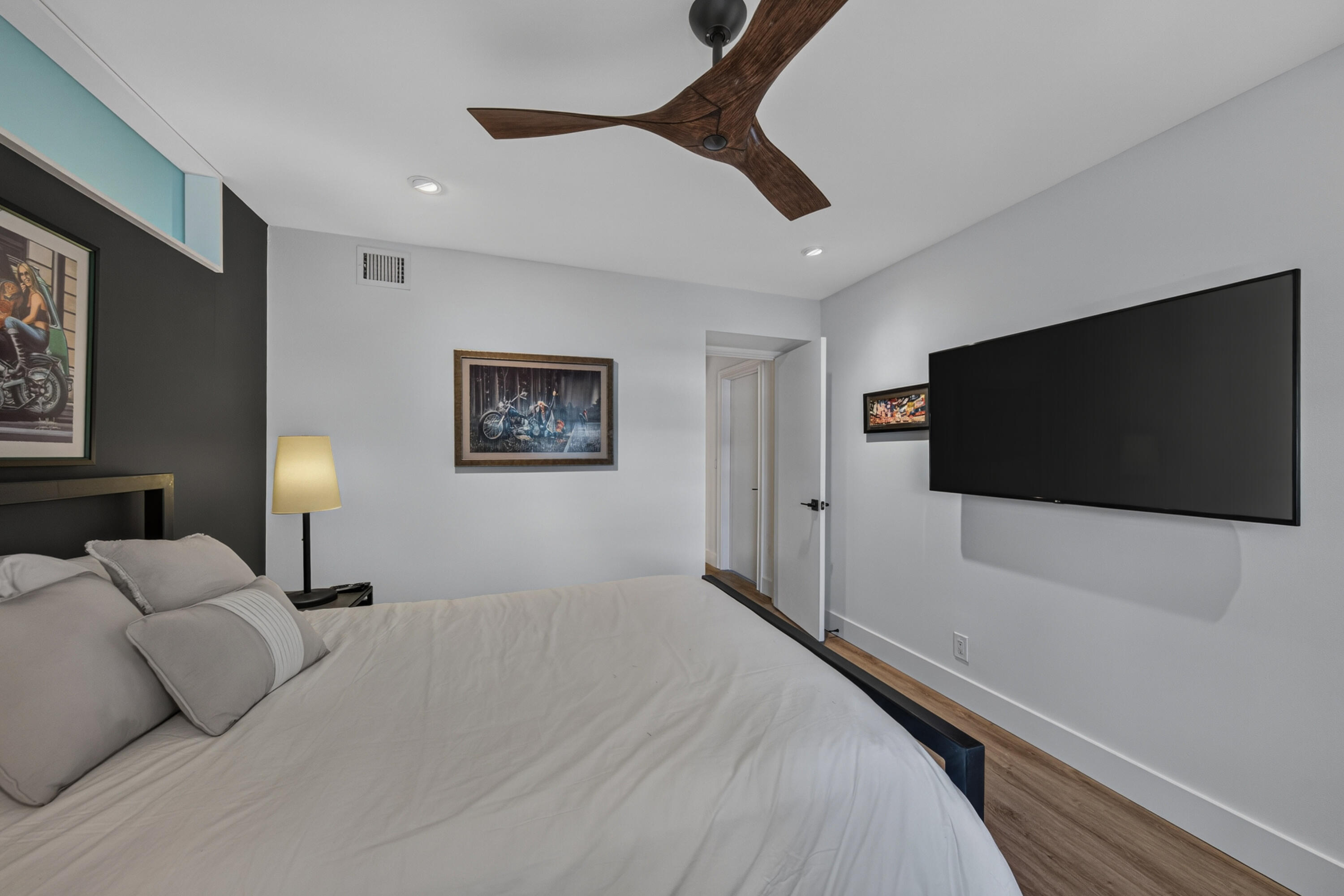 6515 Bay Club #4, Fort Lauderdale FL 33308