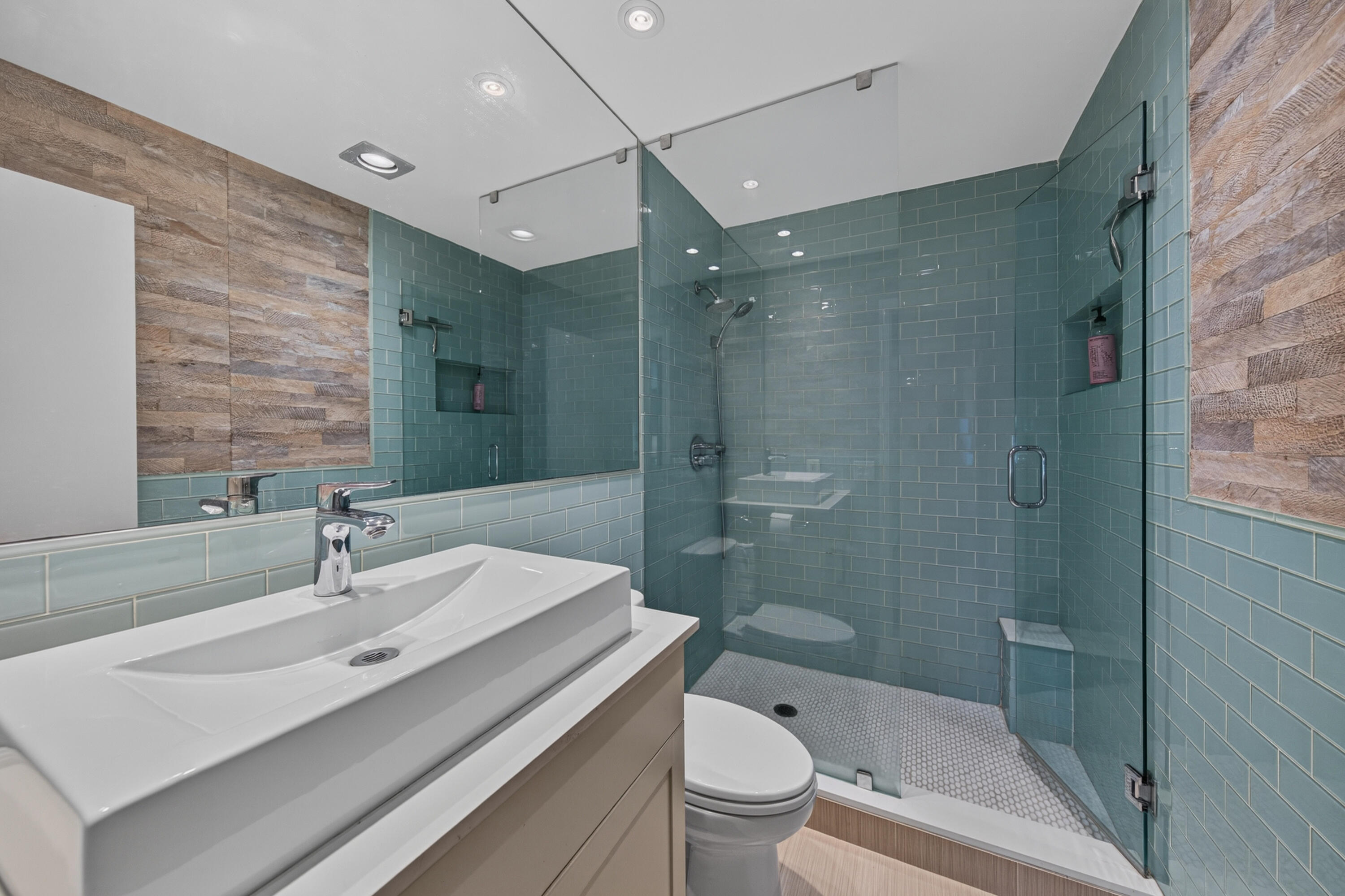 6515 Bay Club #4, Fort Lauderdale FL 33308