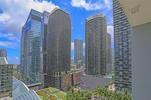 88 SW 7th #1709, Miami FL 33130