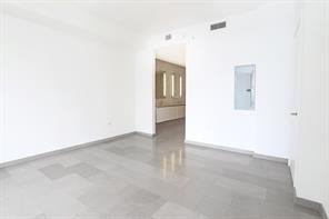 88 SW 7th #1709, Miami FL 33130