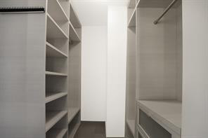 88 SW 7th #1709, Miami FL 33130
