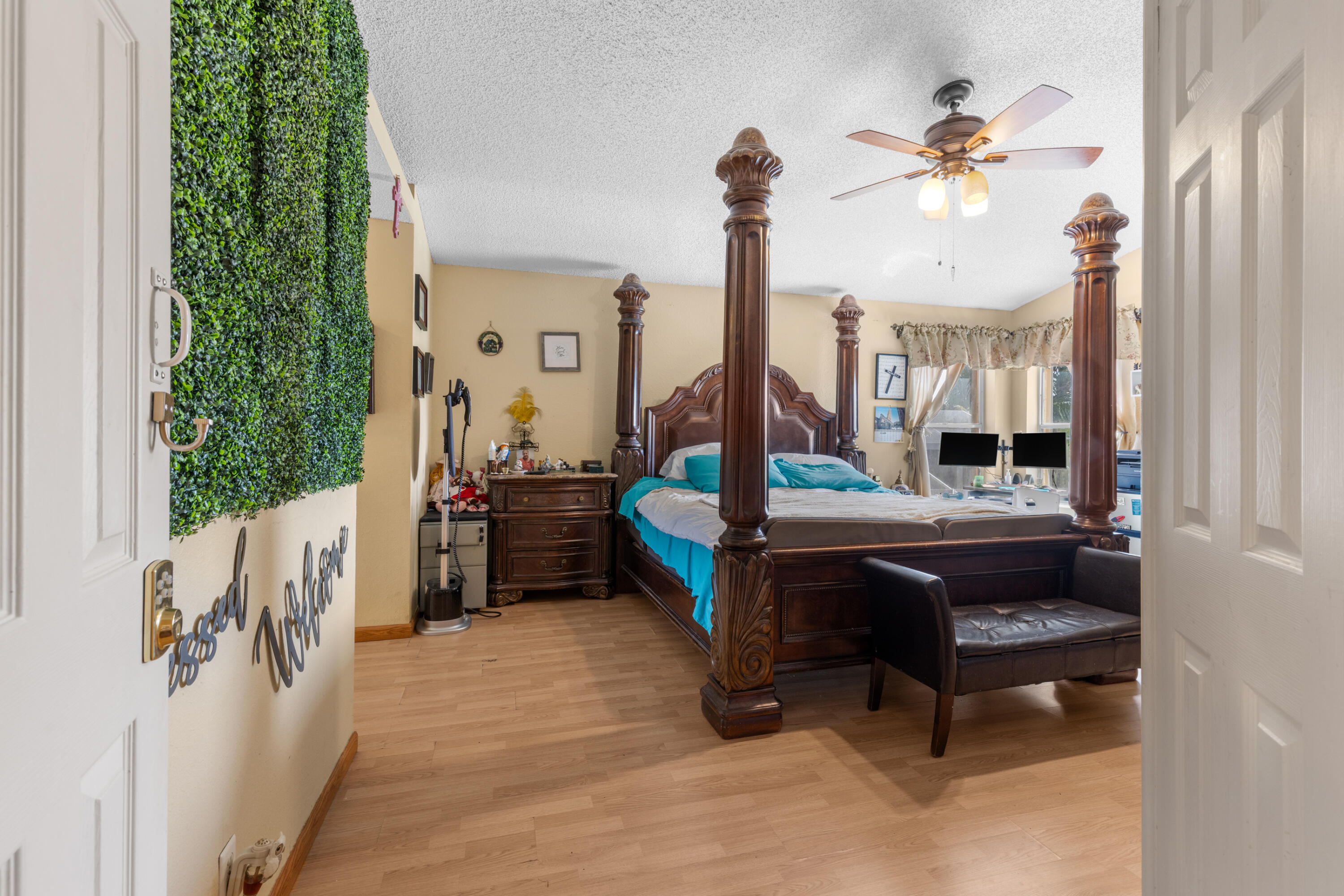 1021 NW 185th, Pembroke Pines FL 33029
