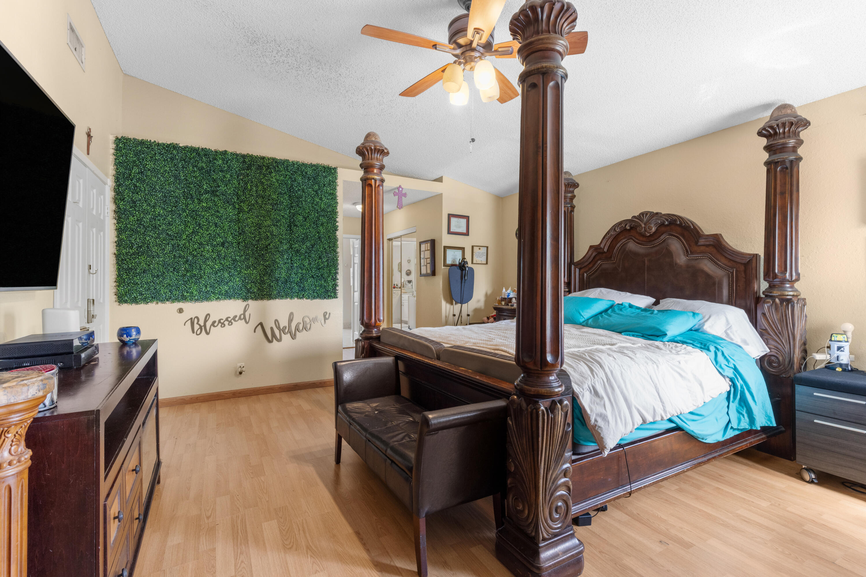 1021 NW 185th, Pembroke Pines FL 33029