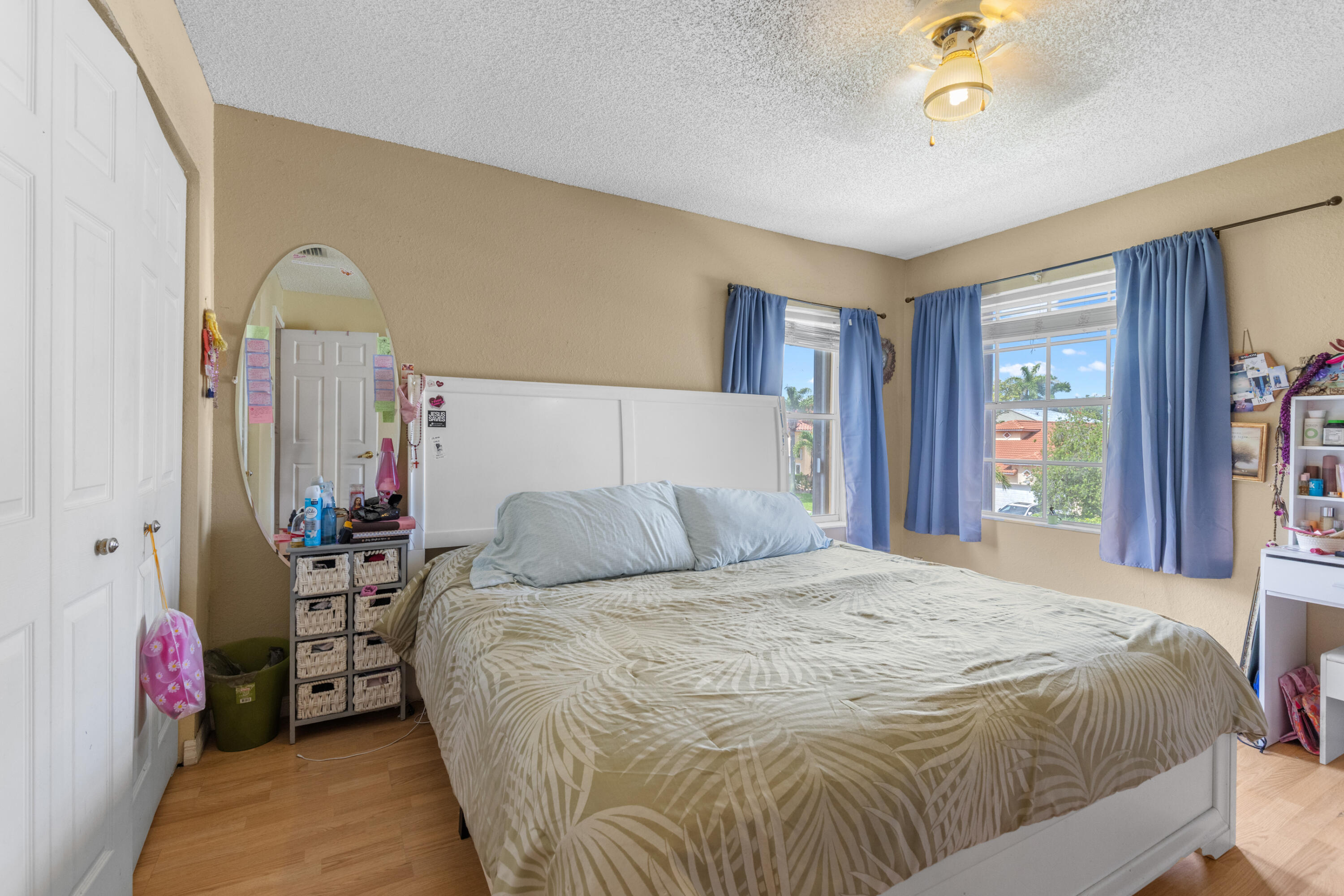 1021 NW 185th, Pembroke Pines FL 33029