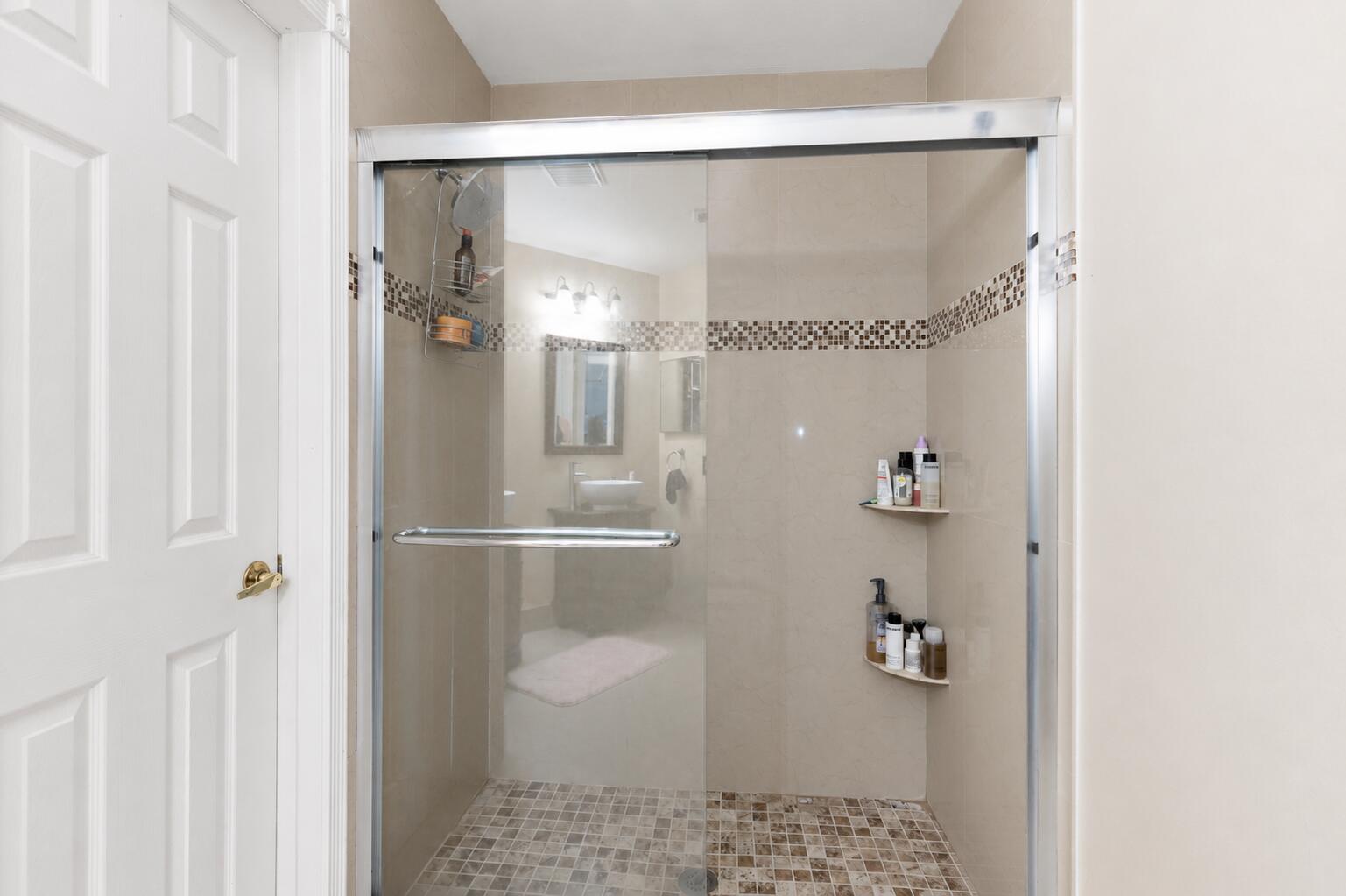 1021 NW 185th, Pembroke Pines FL 33029