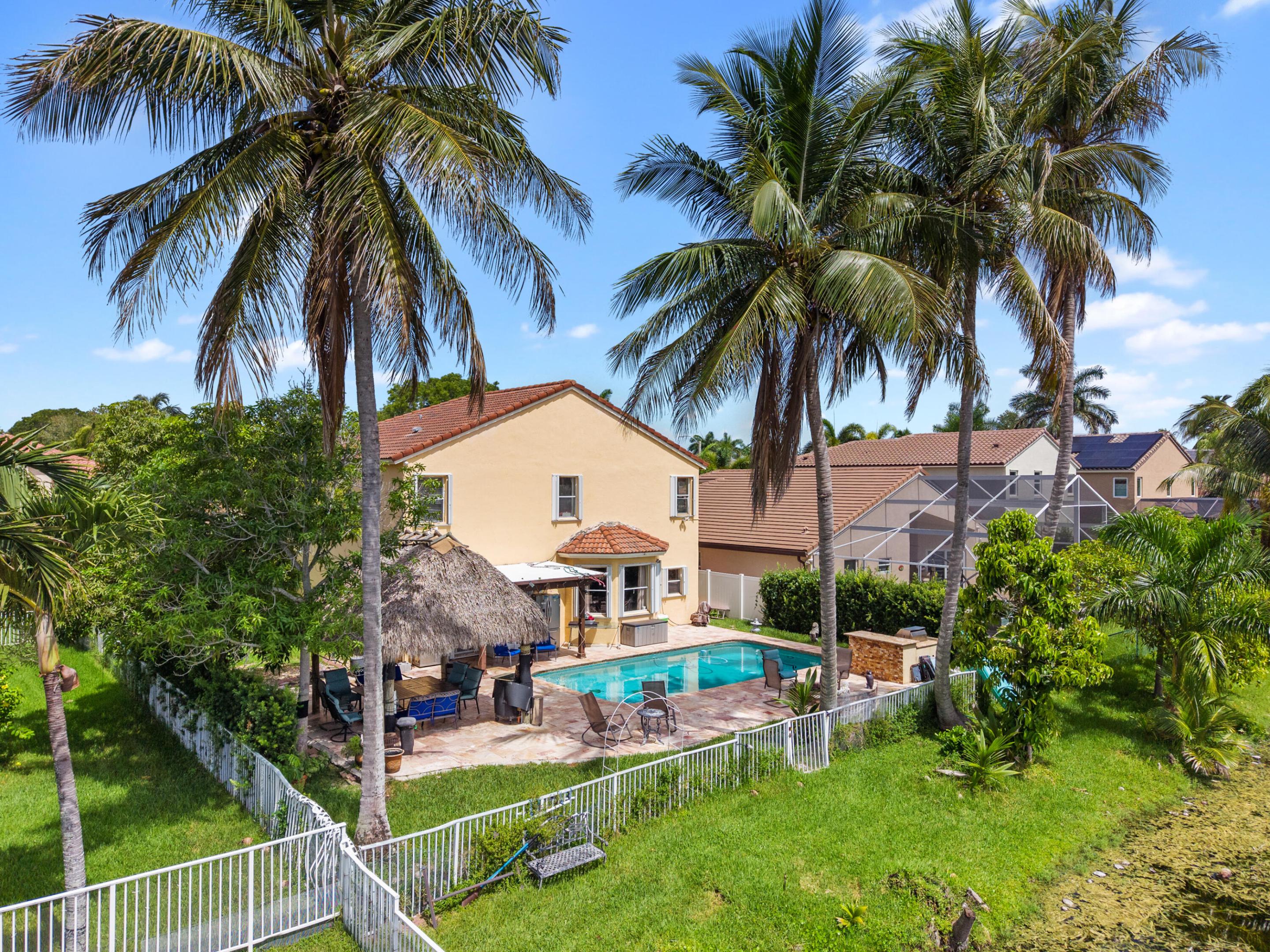 1021 NW 185th, Pembroke Pines FL 33029