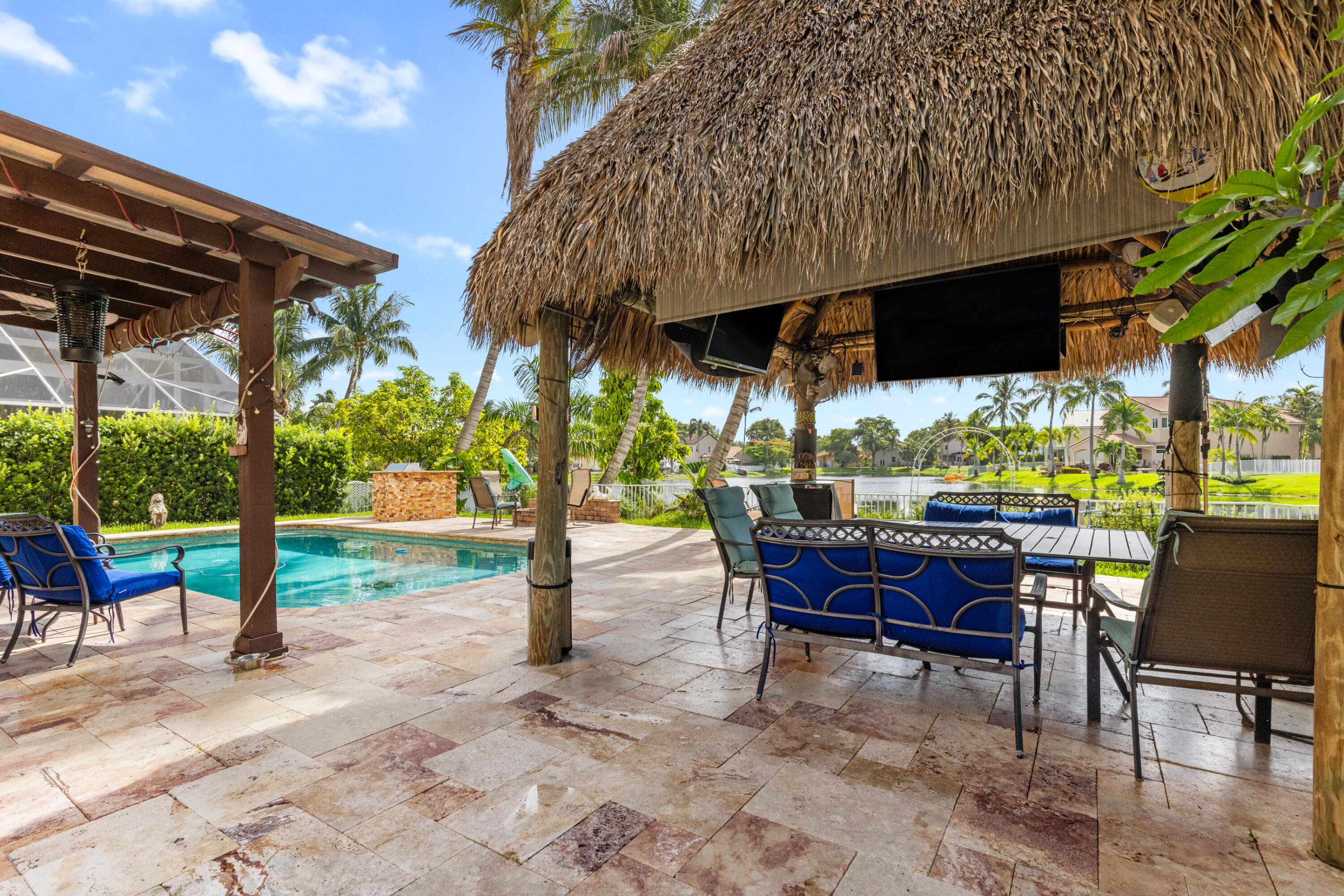 1021 NW 185th, Pembroke Pines FL 33029