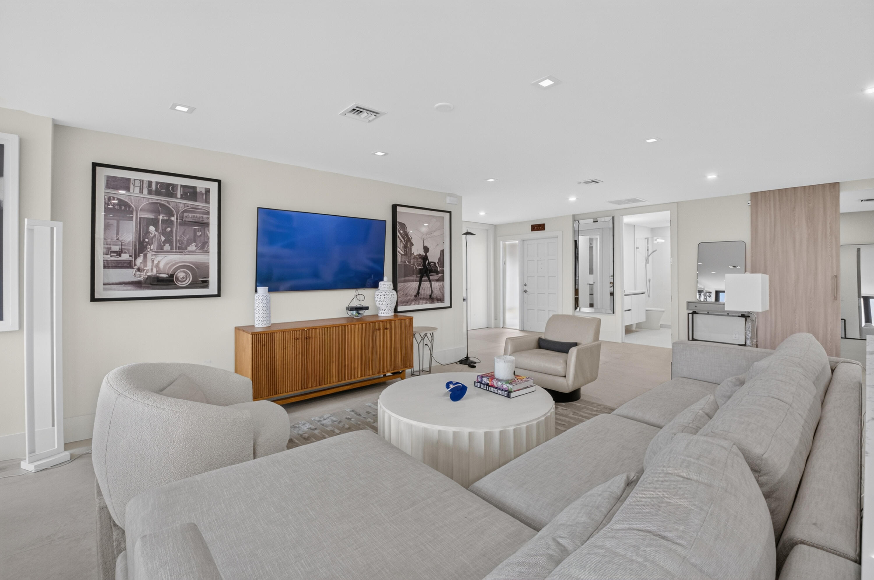 403 Bridgewood, Boca Raton FL 33434