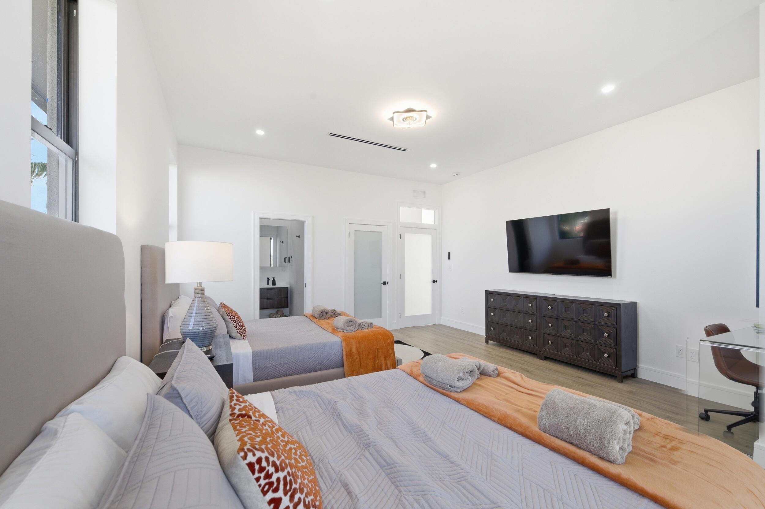 1308 Avocado, Fort Lauderdale FL 33315