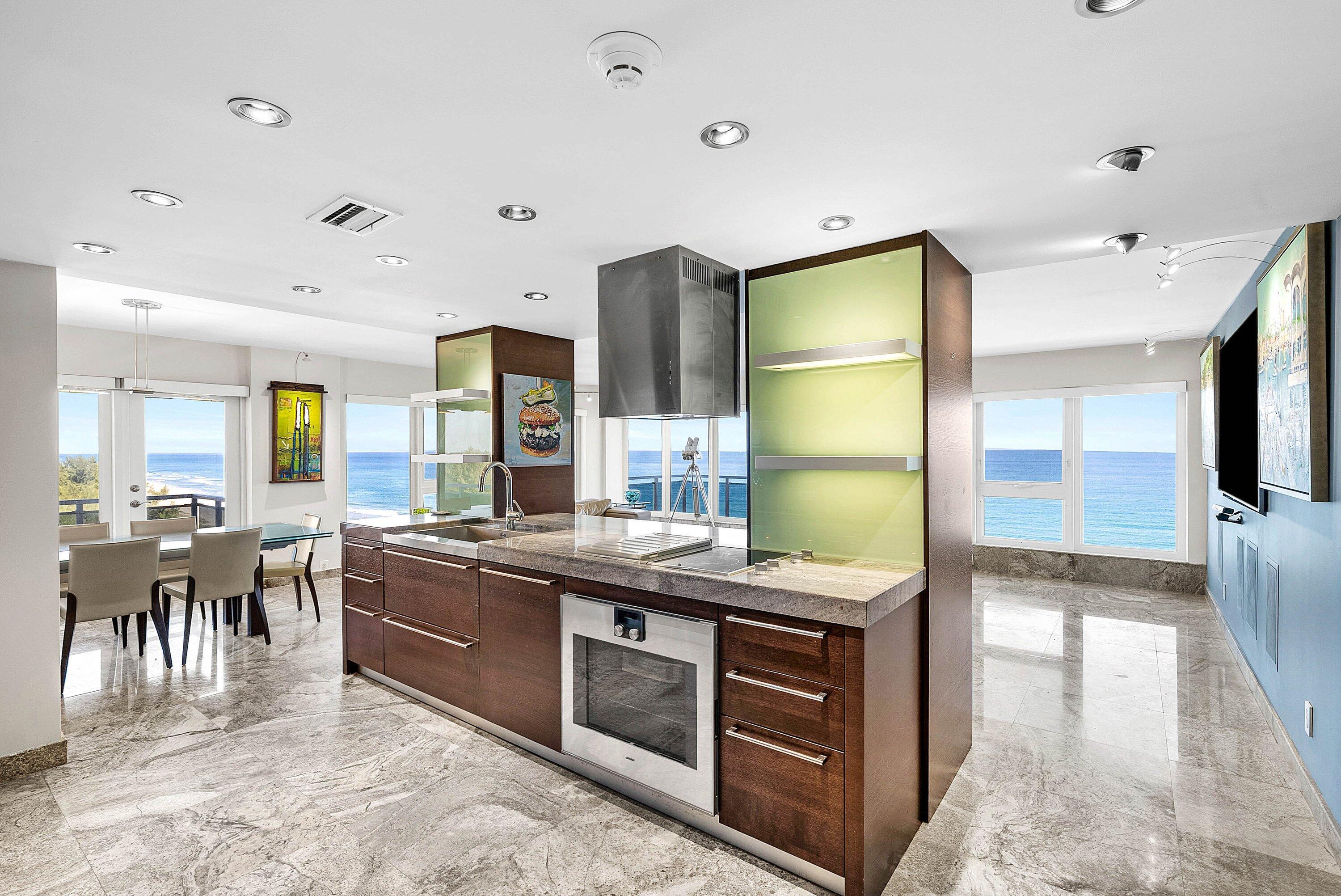 2066 N Ocean #9ne, Boca Raton FL 33431
