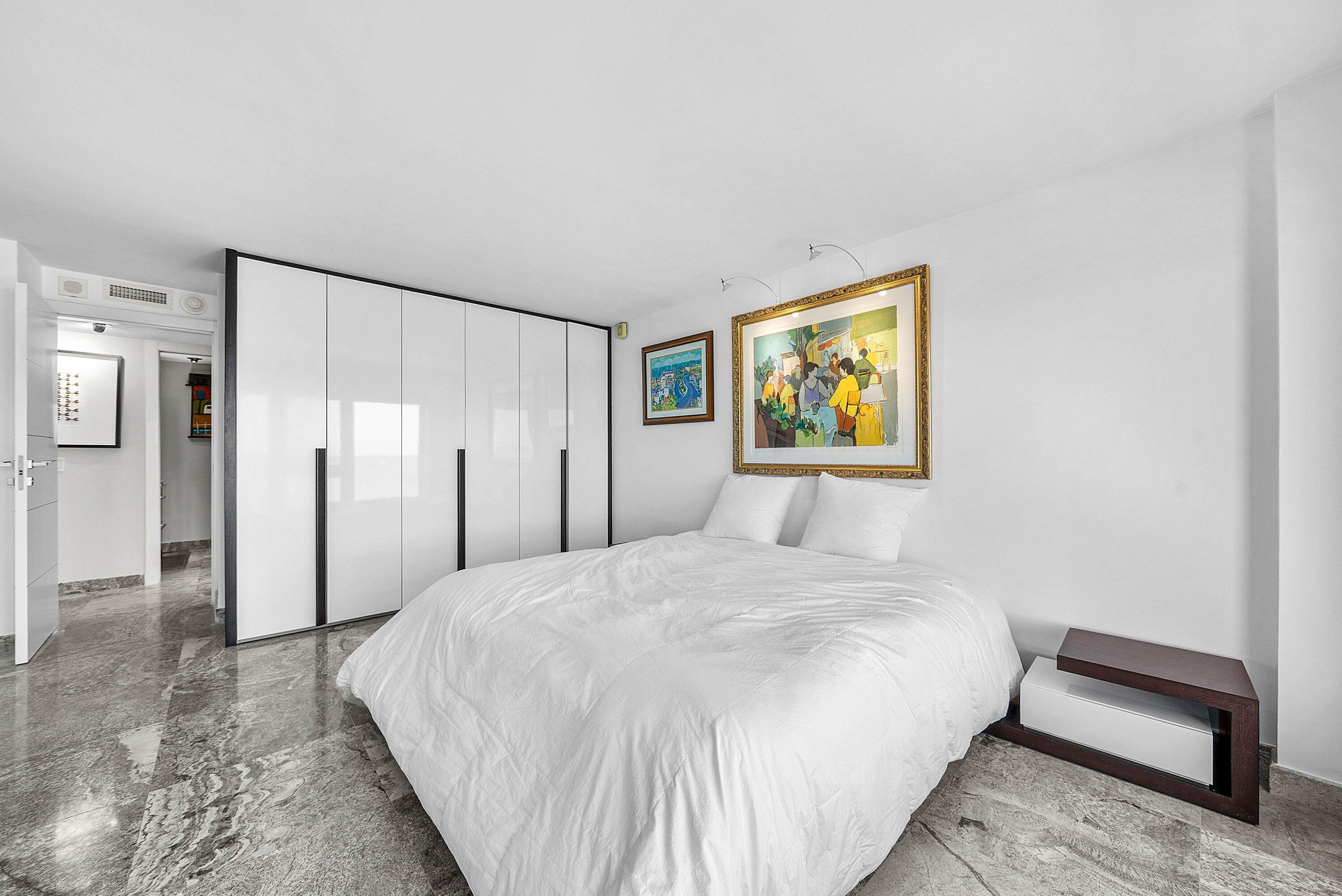 2066 N Ocean #9ne, Boca Raton FL 33431