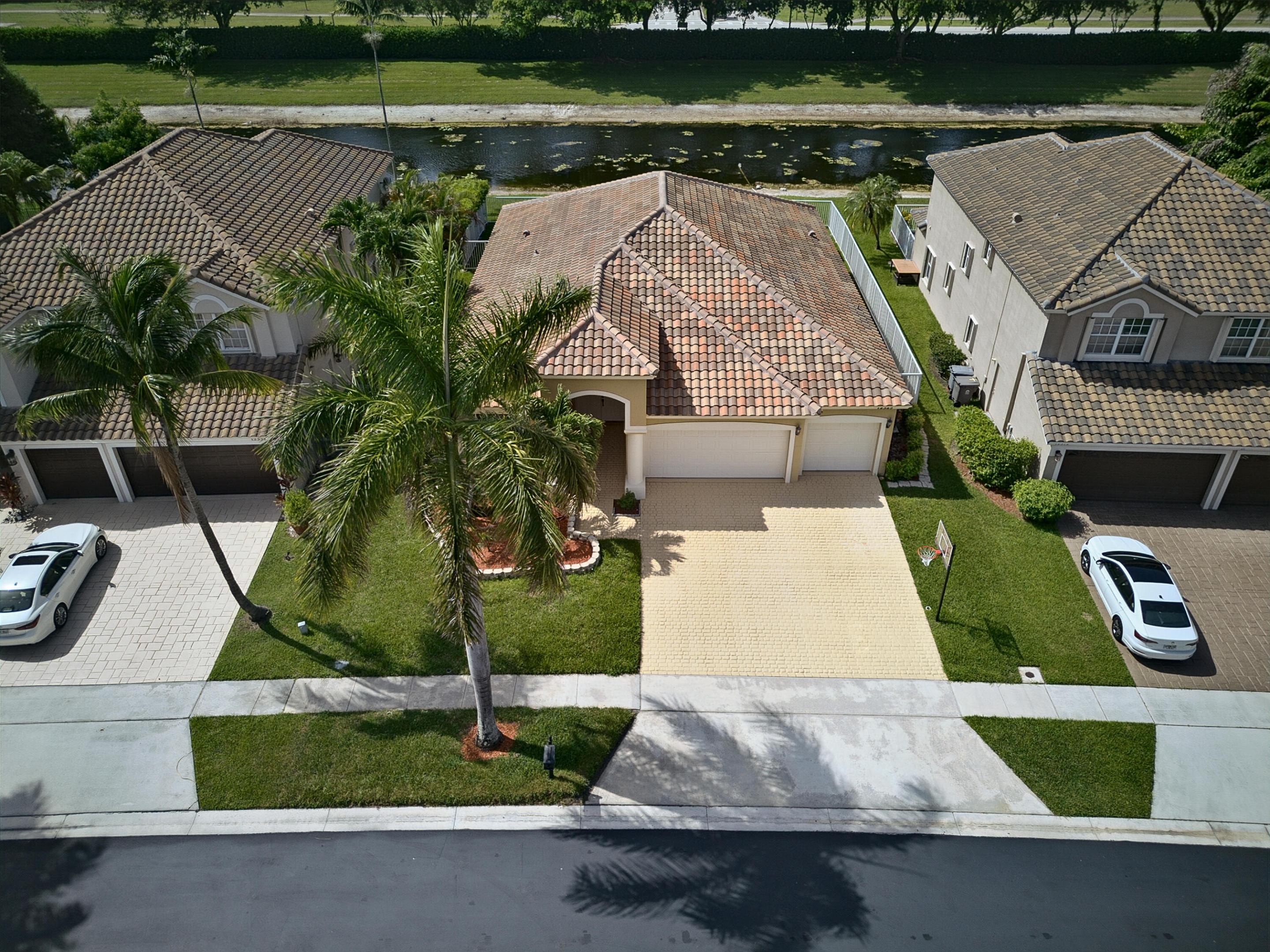 12325 Cascades Pointe, Boca Raton FL 33428