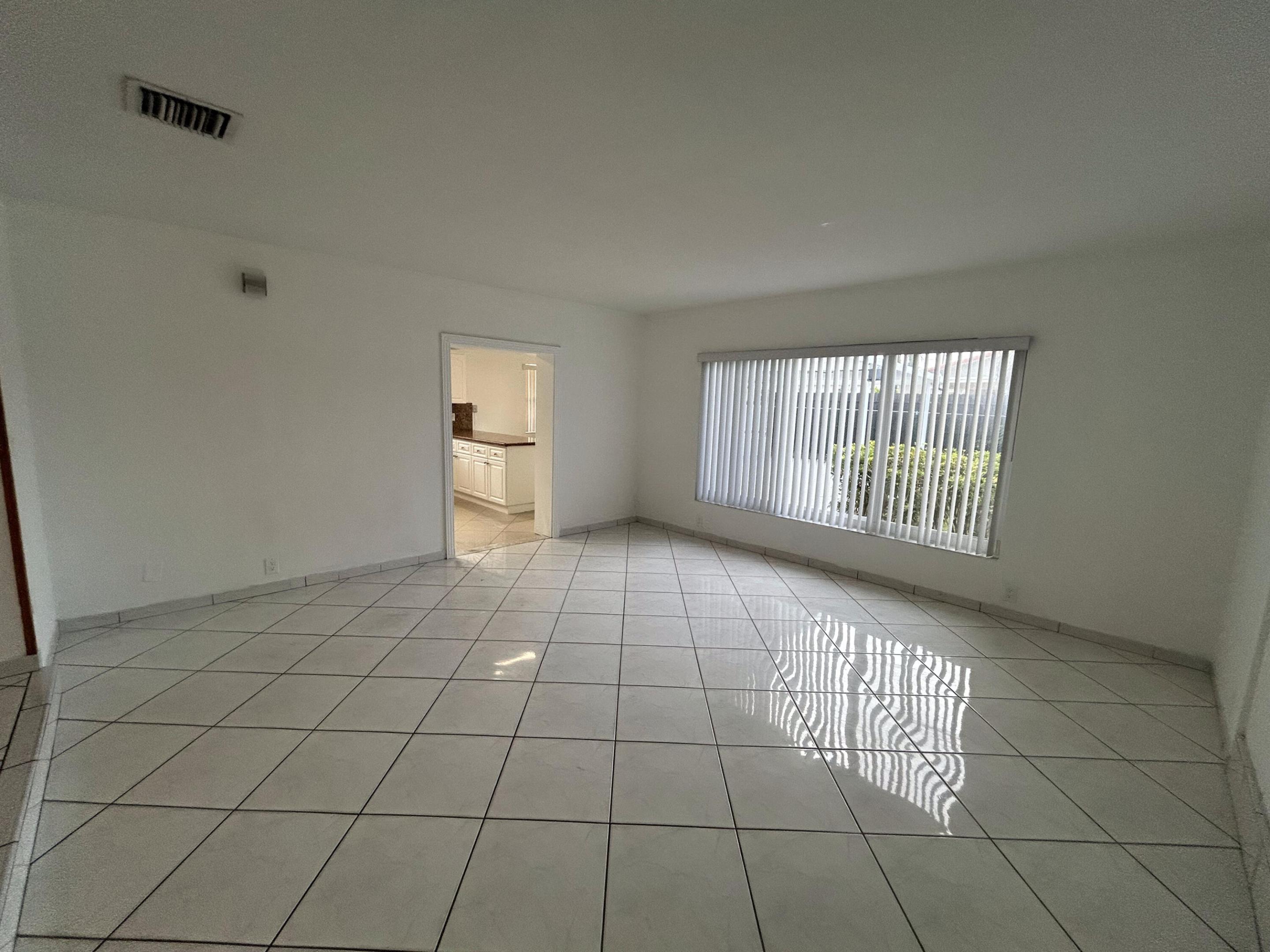 5757 SW 3rd, Miami FL 33144
