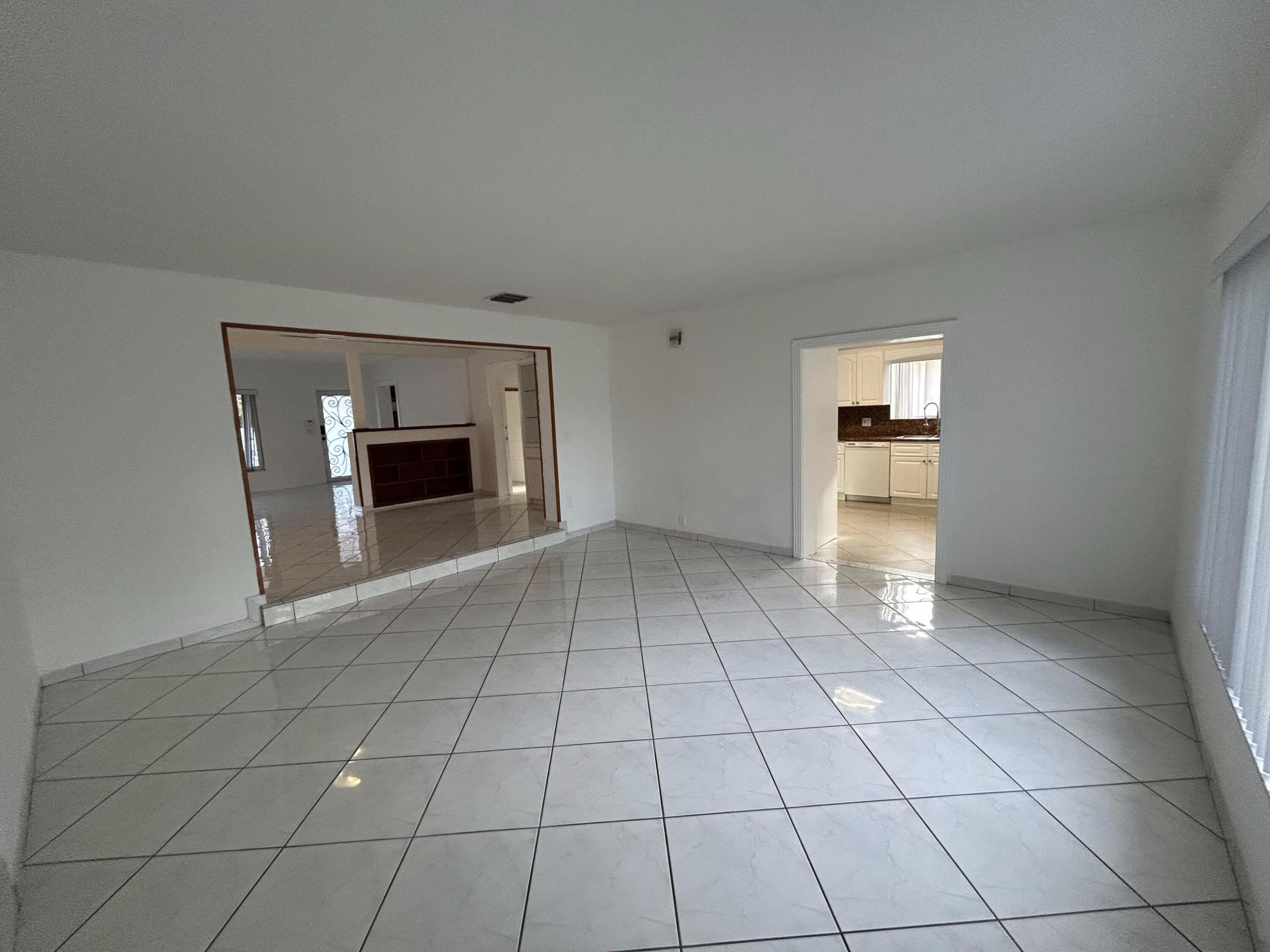 5757 SW 3rd, Miami FL 33144