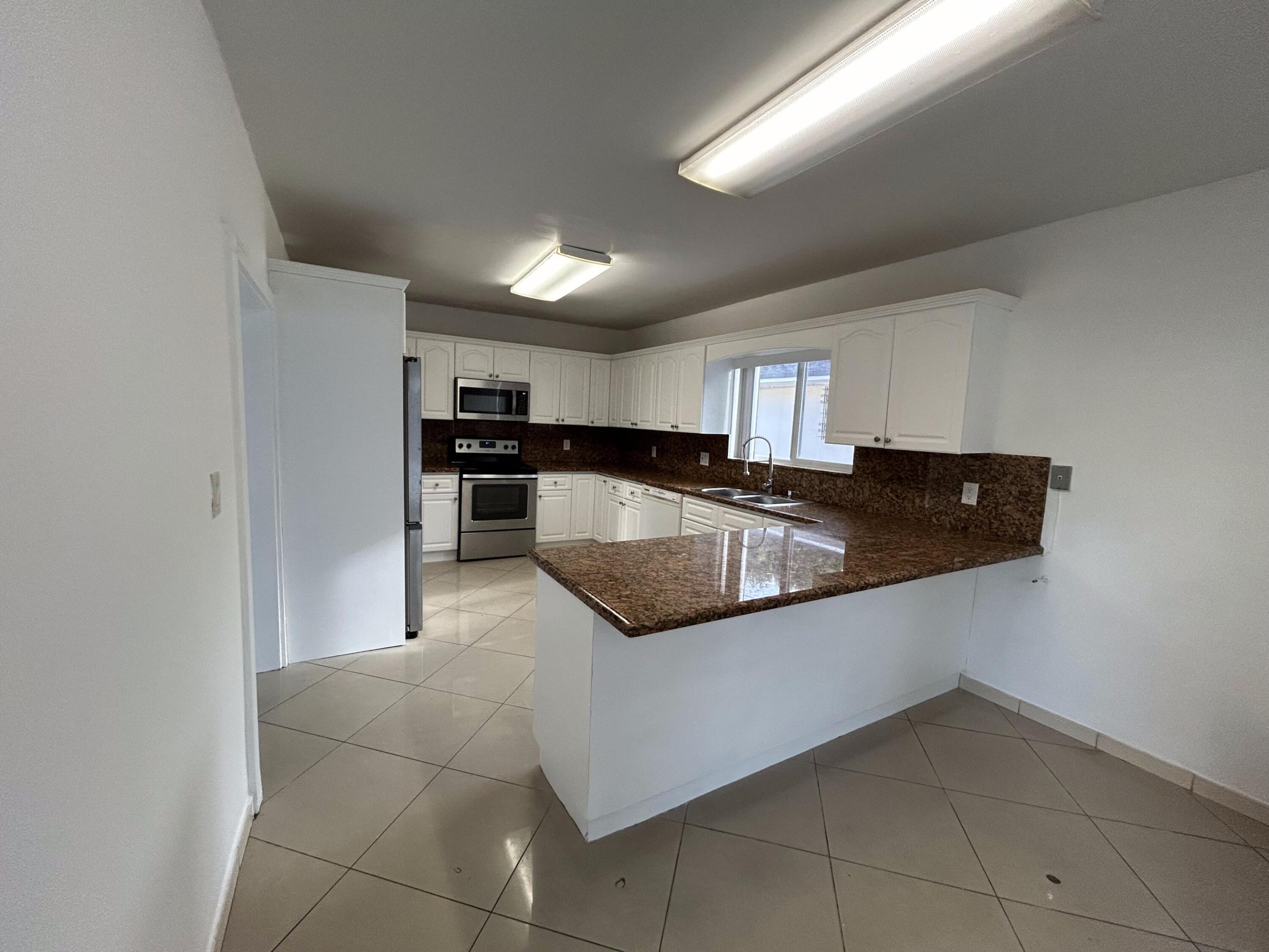5757 SW 3rd, Miami FL 33144