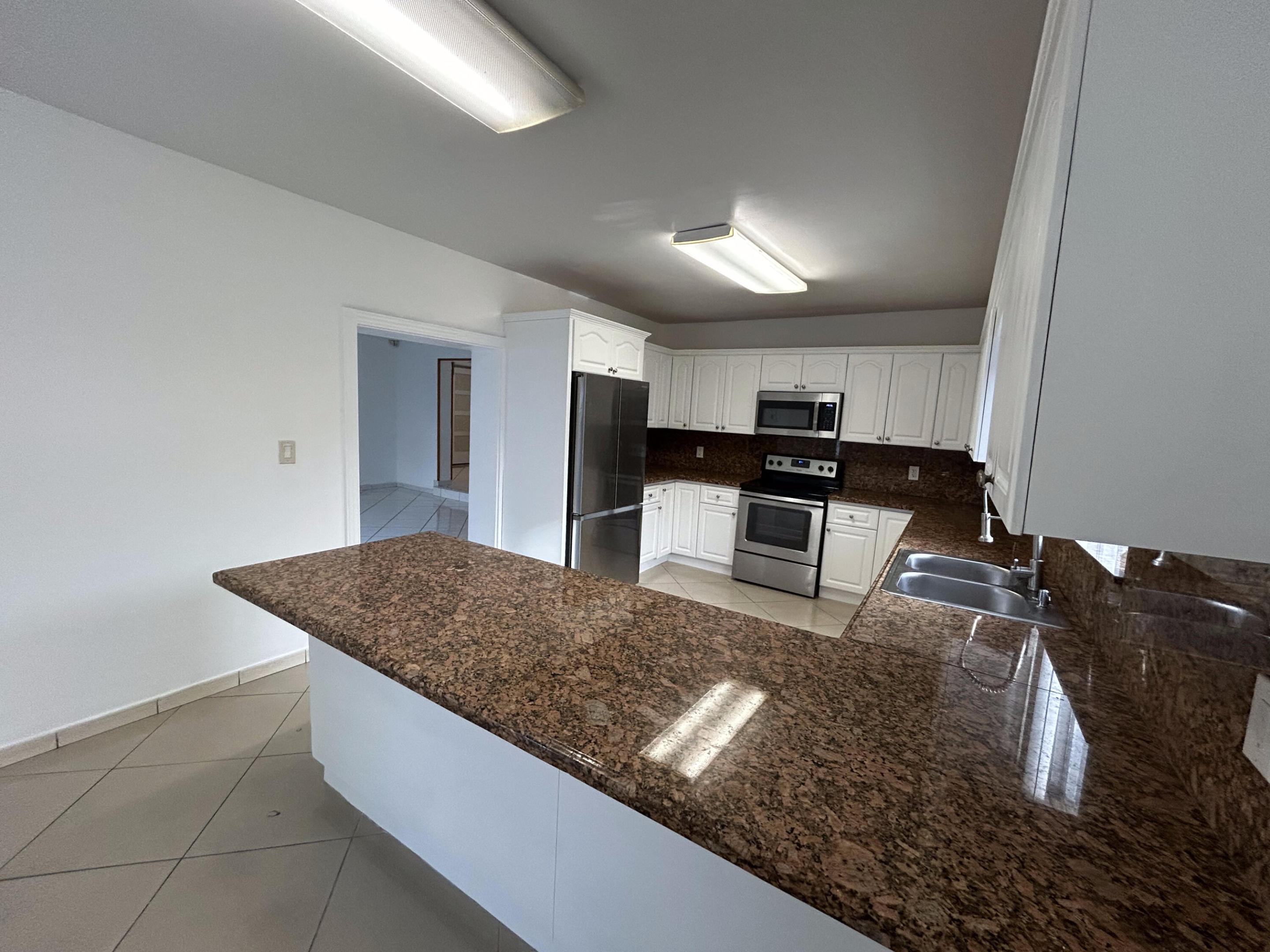 5757 SW 3rd, Miami FL 33144