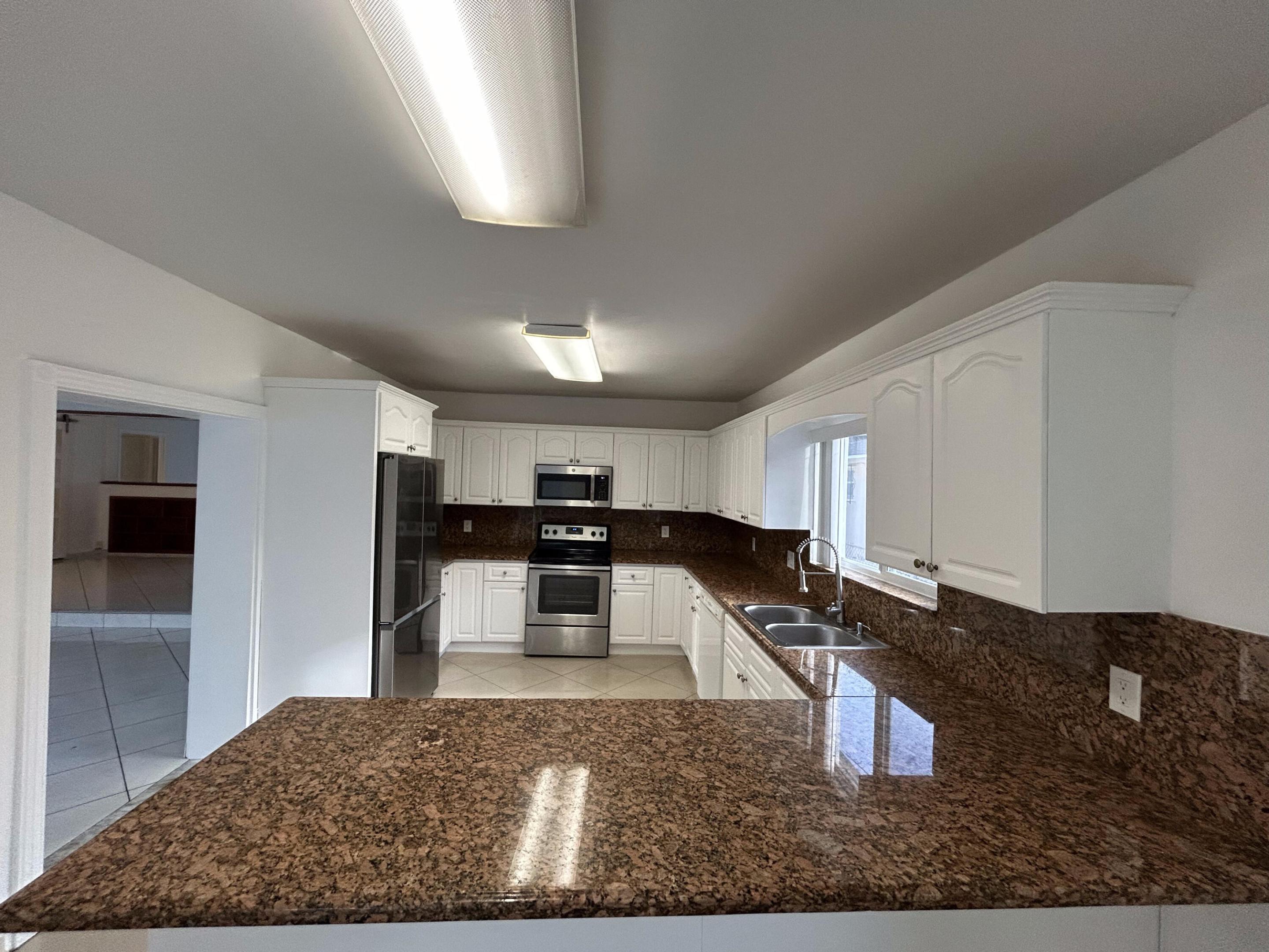 5757 SW 3rd, Miami FL 33144