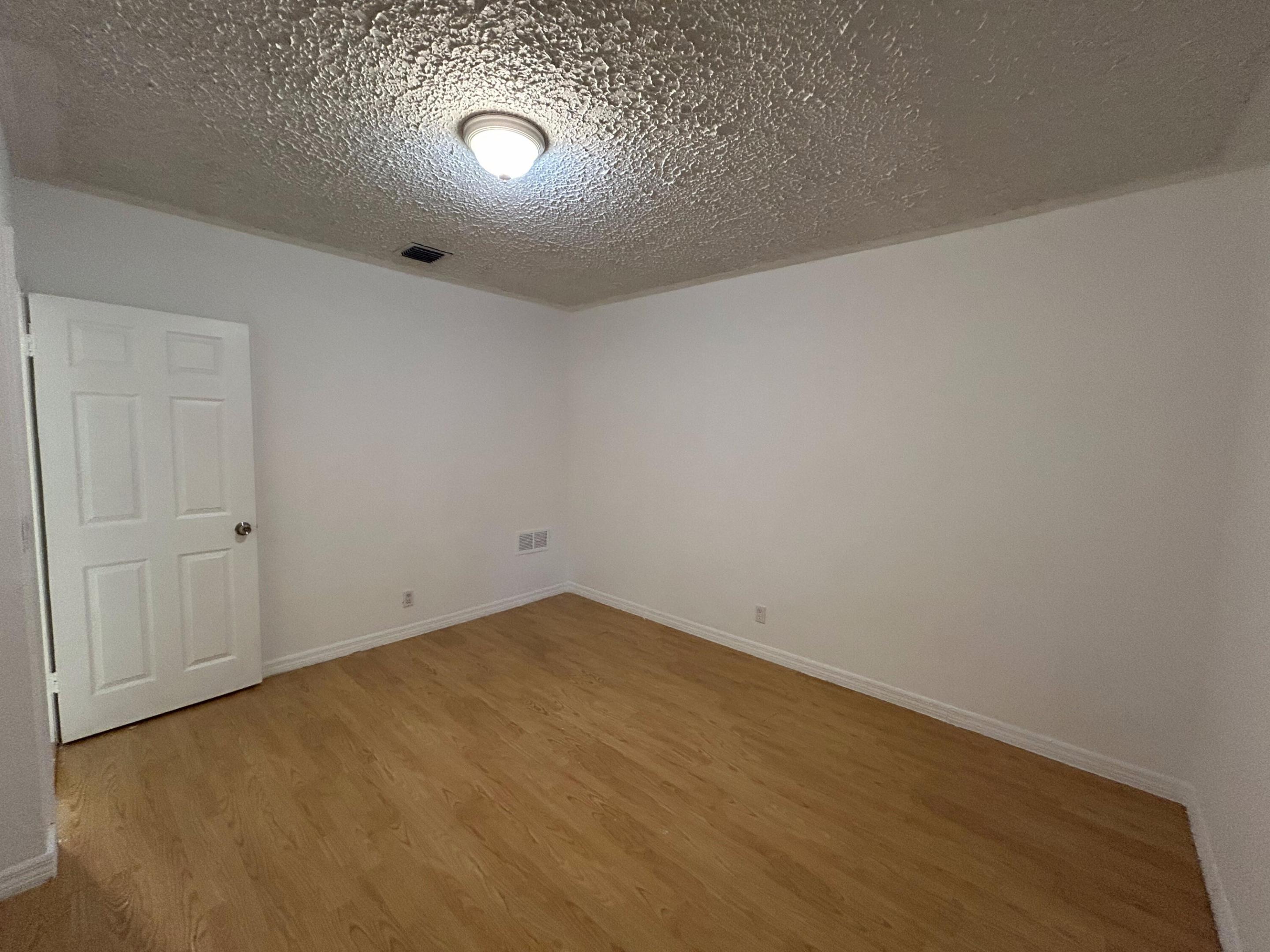 5757 SW 3rd, Miami FL 33144