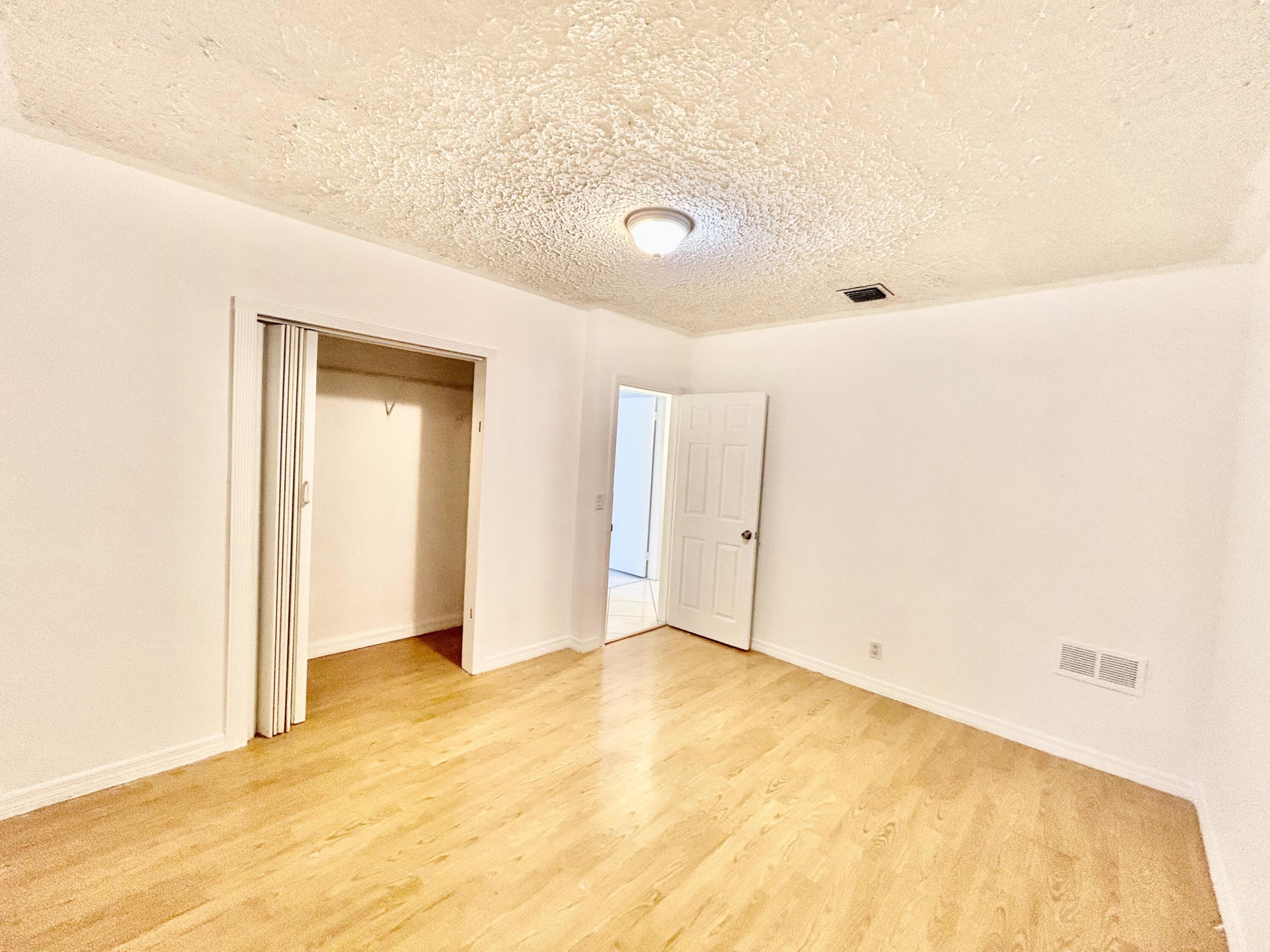 5757 SW 3rd, Miami FL 33144