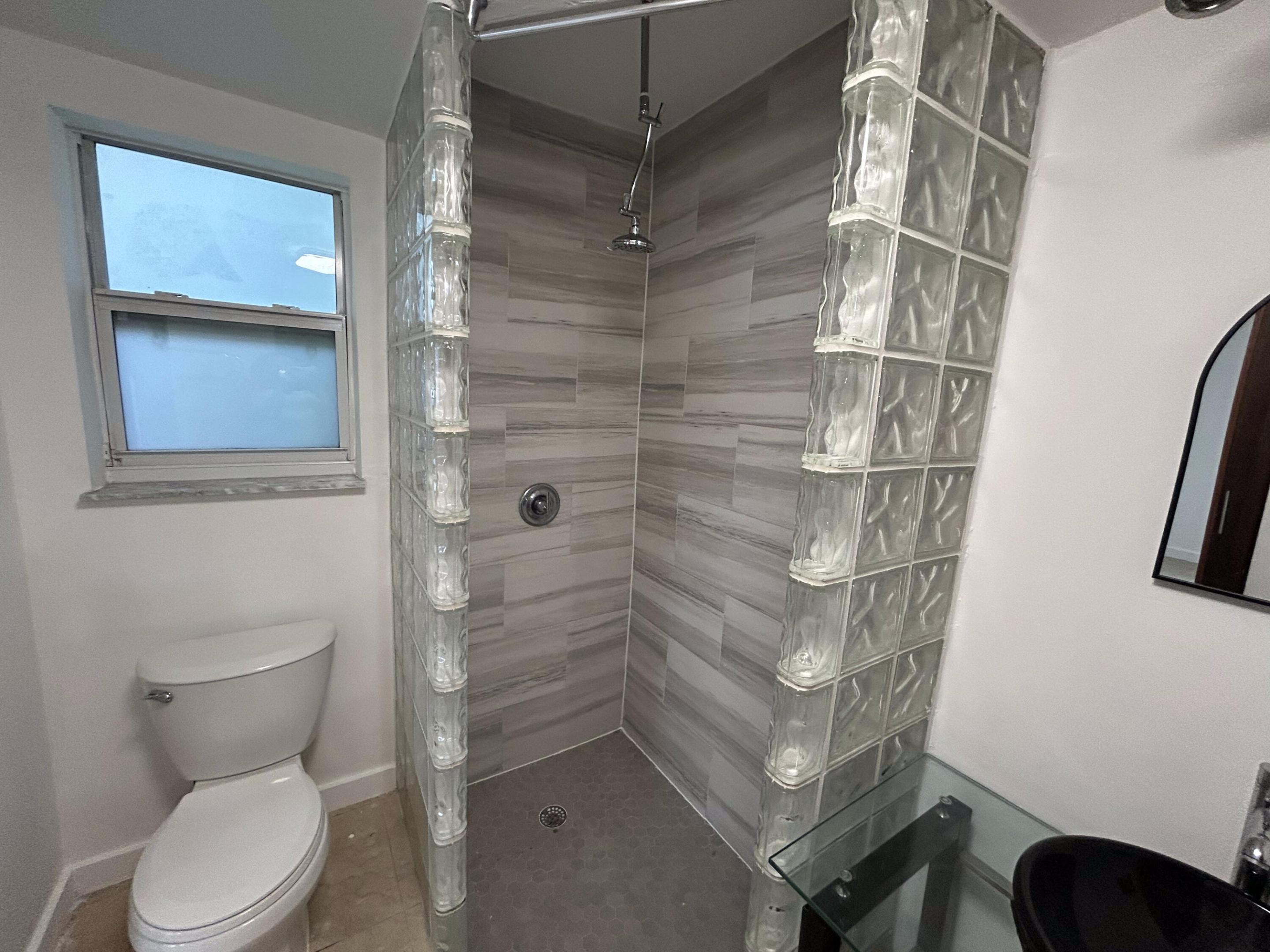 5757 SW 3rd, Miami FL 33144