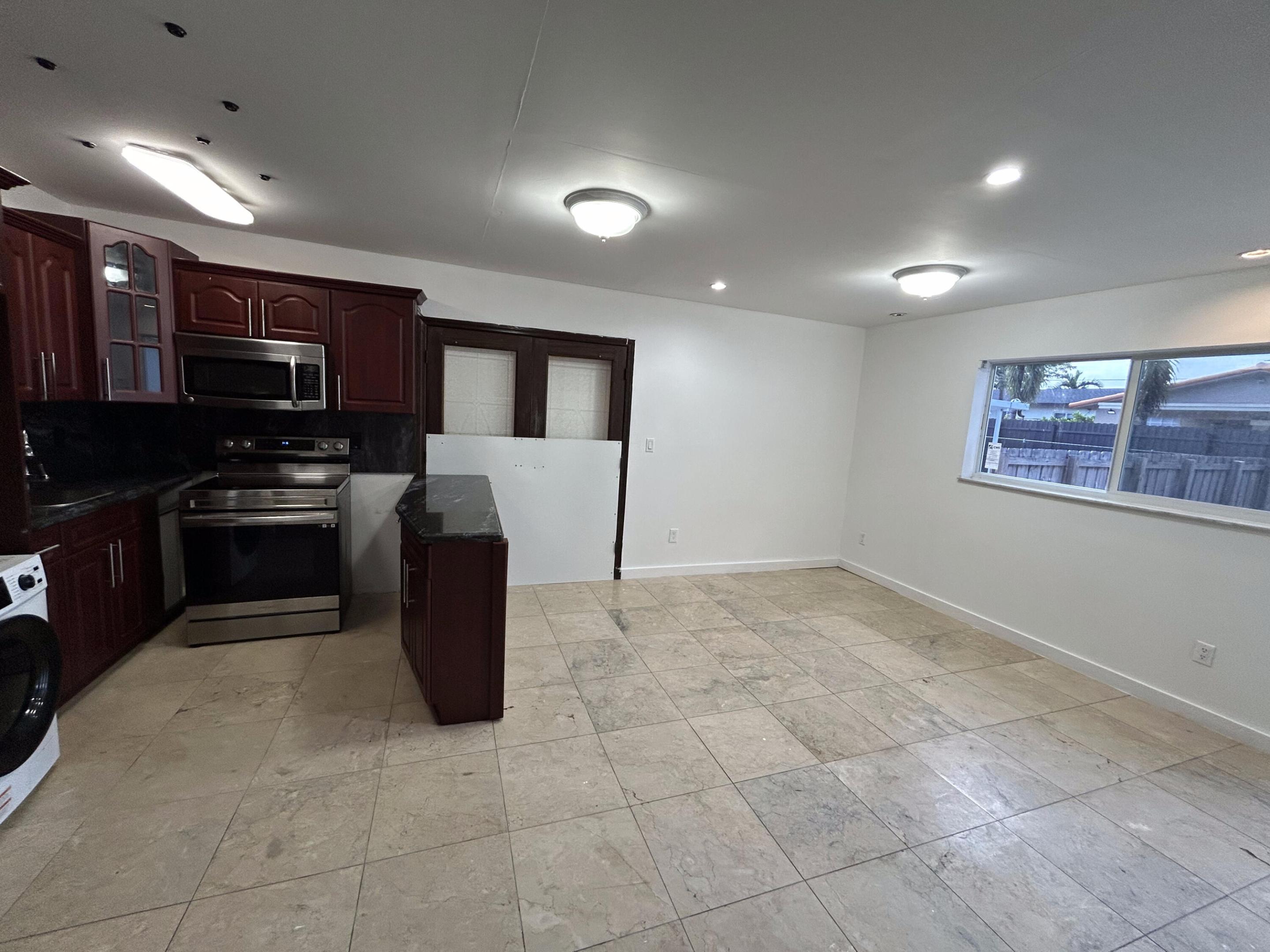 5757 SW 3rd, Miami FL 33144