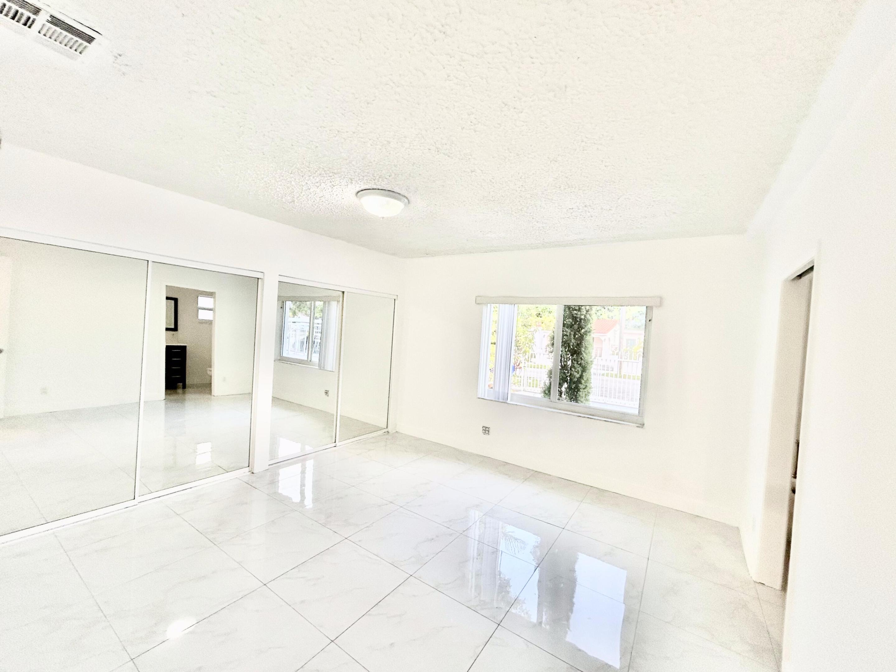 5757 SW 3rd, Miami FL 33144