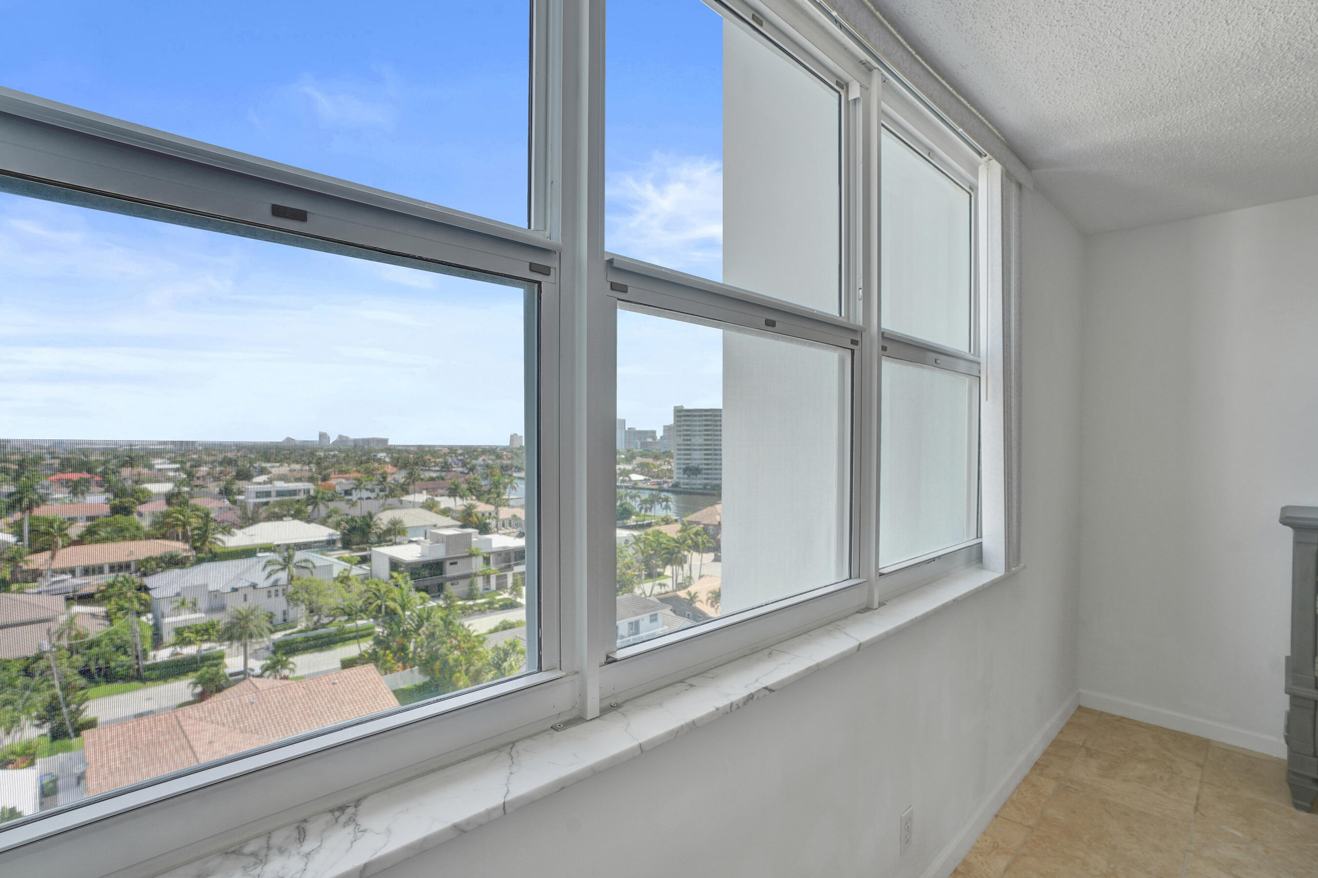 2881 NE 33rd #10b, Fort Lauderdale FL 33306