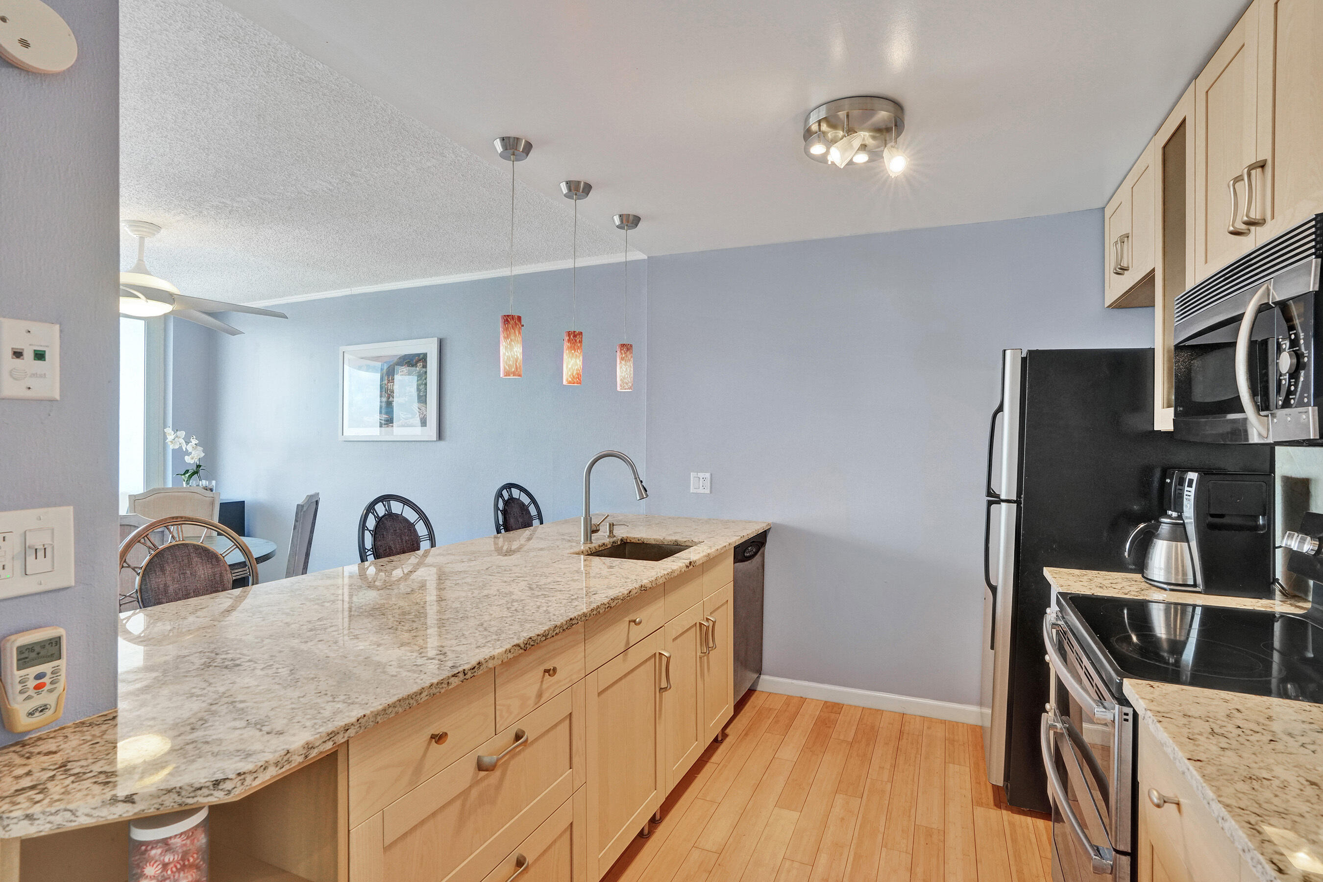 2881 NE 33rd #10b, Fort Lauderdale FL 33306