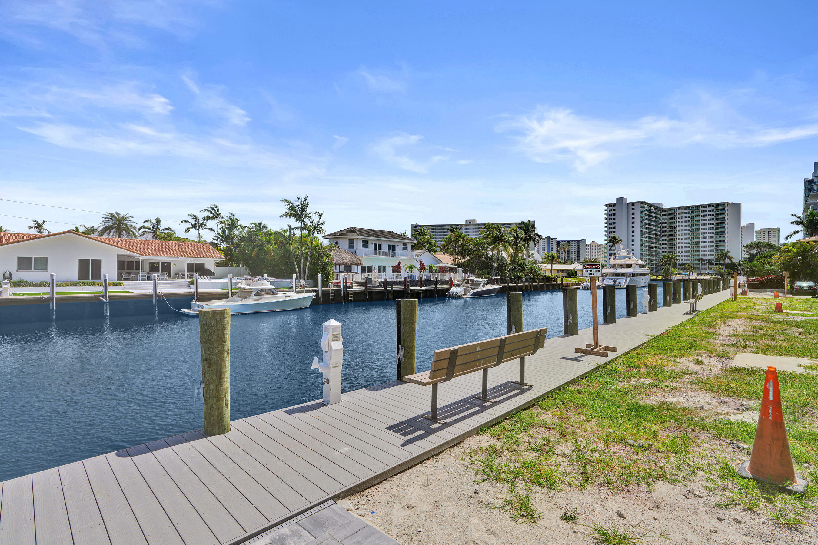 2881 NE 33rd #10b, Fort Lauderdale FL 33306