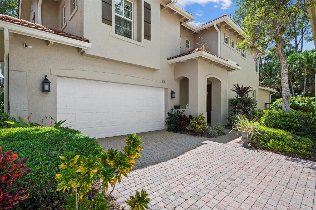 513 Tomahawk, Palm Beach Gardens FL 33410
