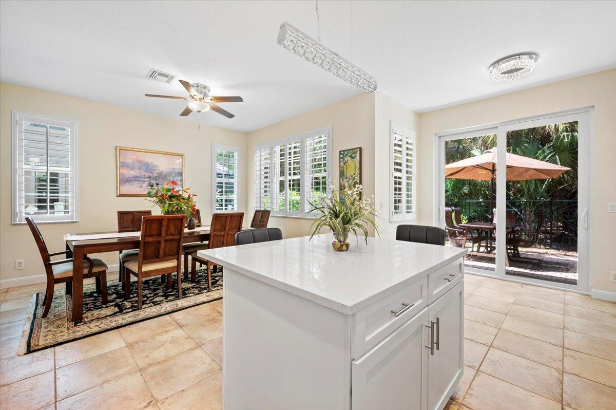 513 Tomahawk, Palm Beach Gardens FL 33410