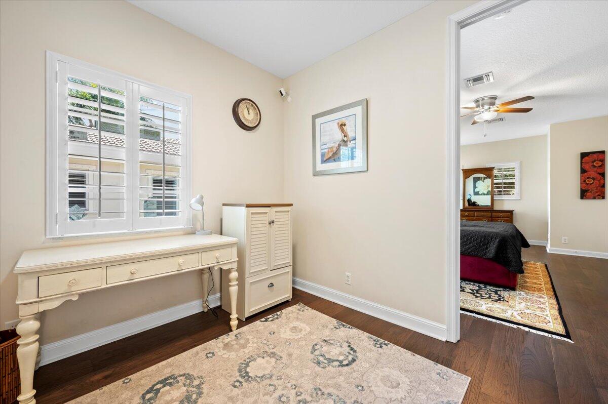 513 Tomahawk, Palm Beach Gardens FL 33410