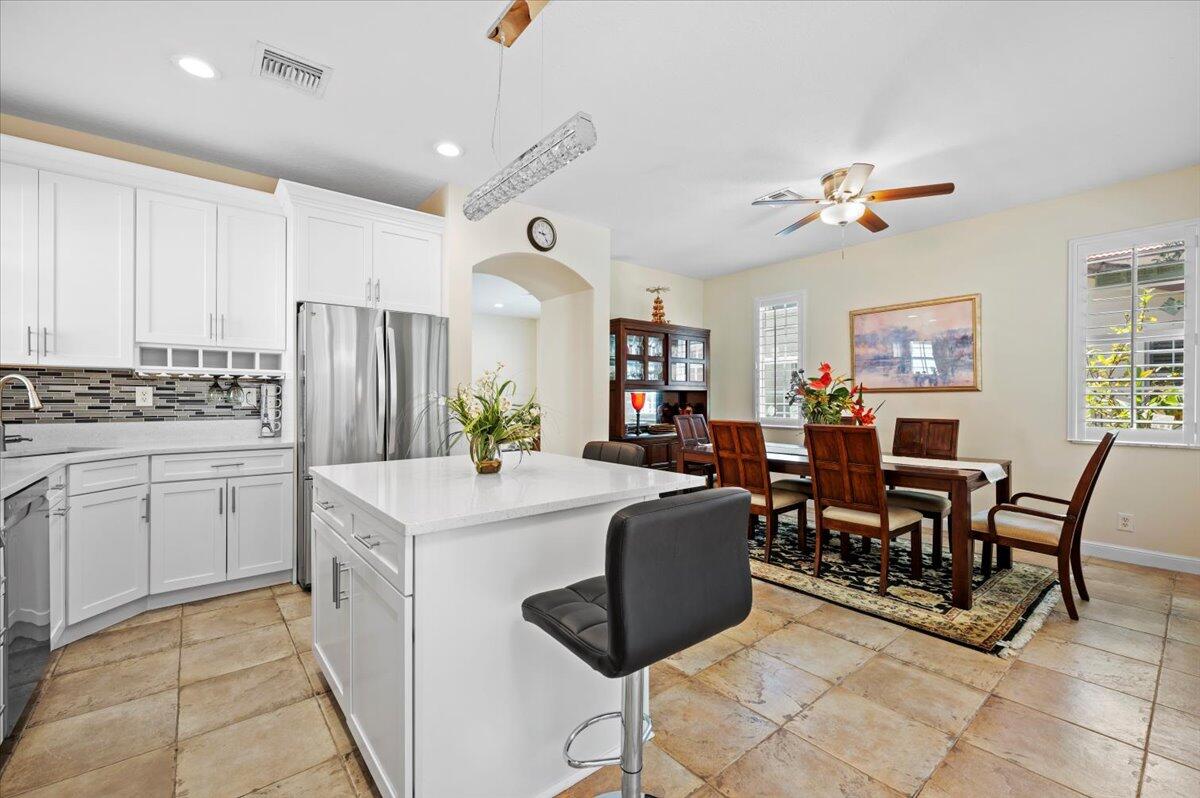 513 Tomahawk, Palm Beach Gardens FL 33410