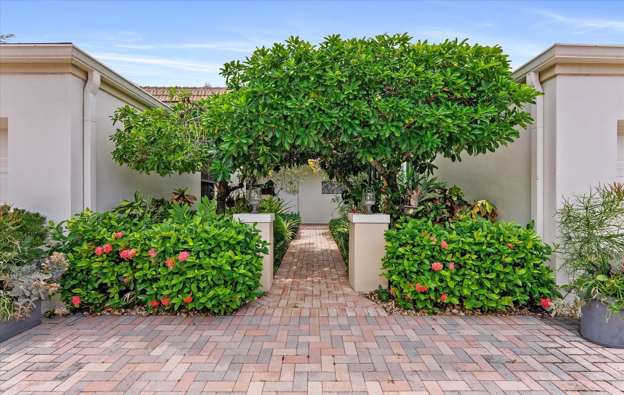 5720 Old Ocean #4w, Ocean Ridge FL 33435