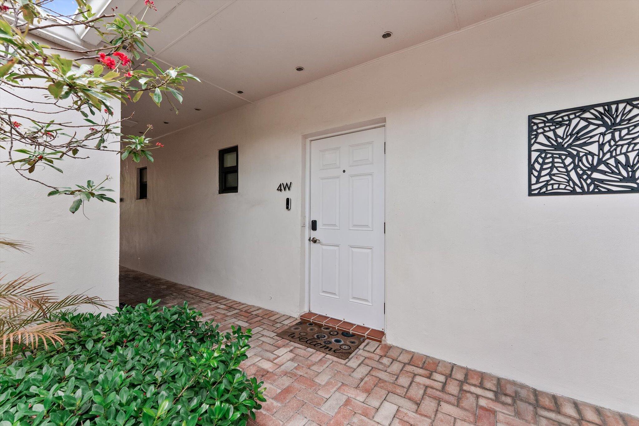 5720 Old Ocean #4w, Ocean Ridge FL 33435