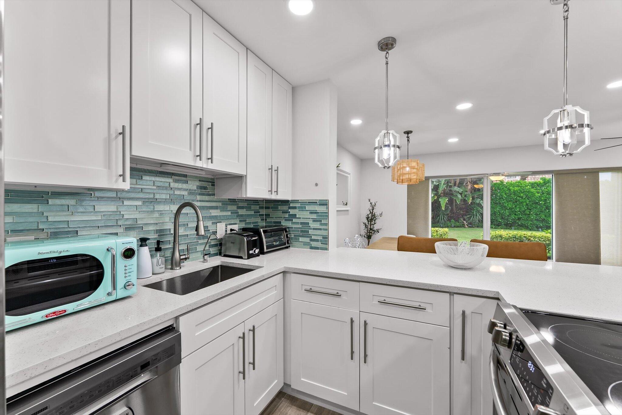 5720 Old Ocean #4w, Ocean Ridge FL 33435