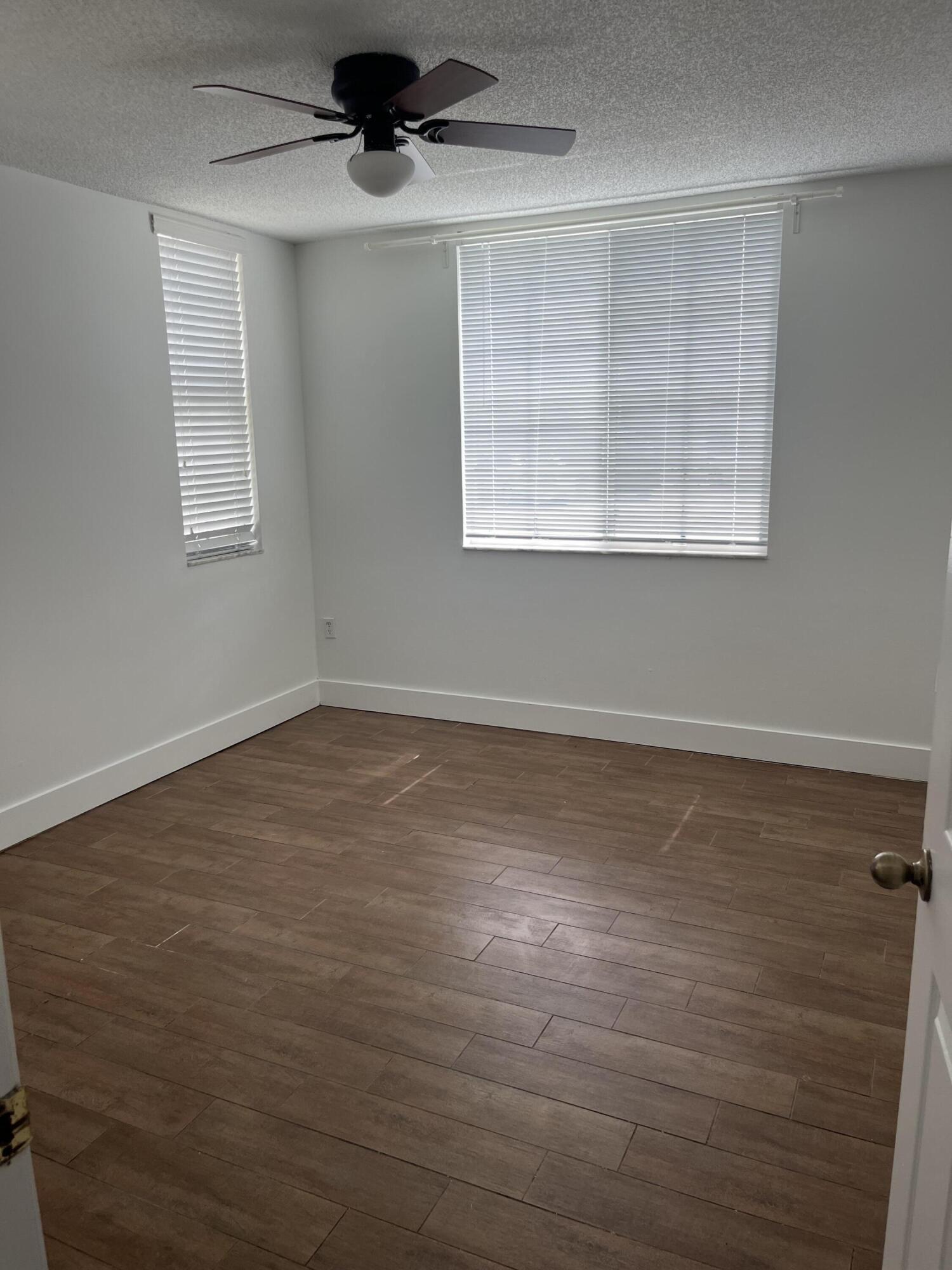 631 SW 111th #102, Pembroke Pines FL 33025