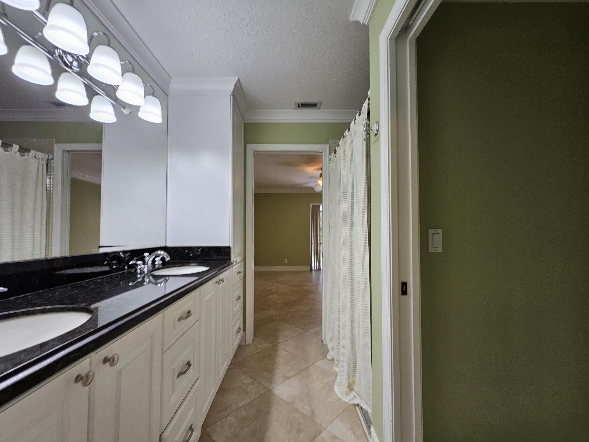 7526 Pinewalk #174, Margate FL 33063