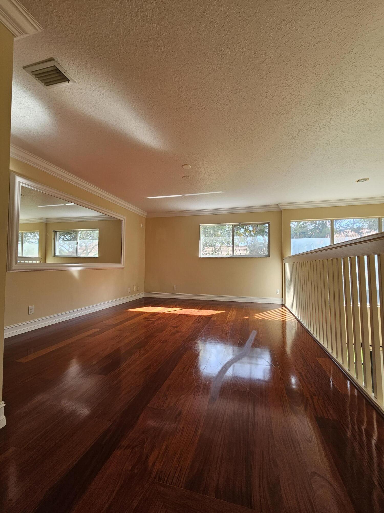 7526 Pinewalk #174, Margate FL 33063