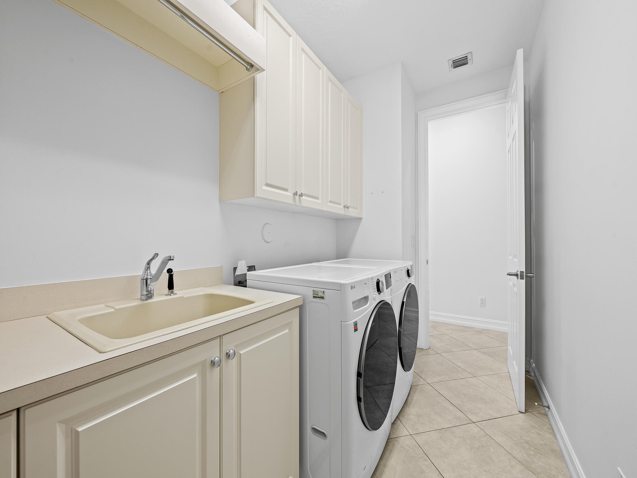 10920 Hawks Vista, Plantation FL 33324