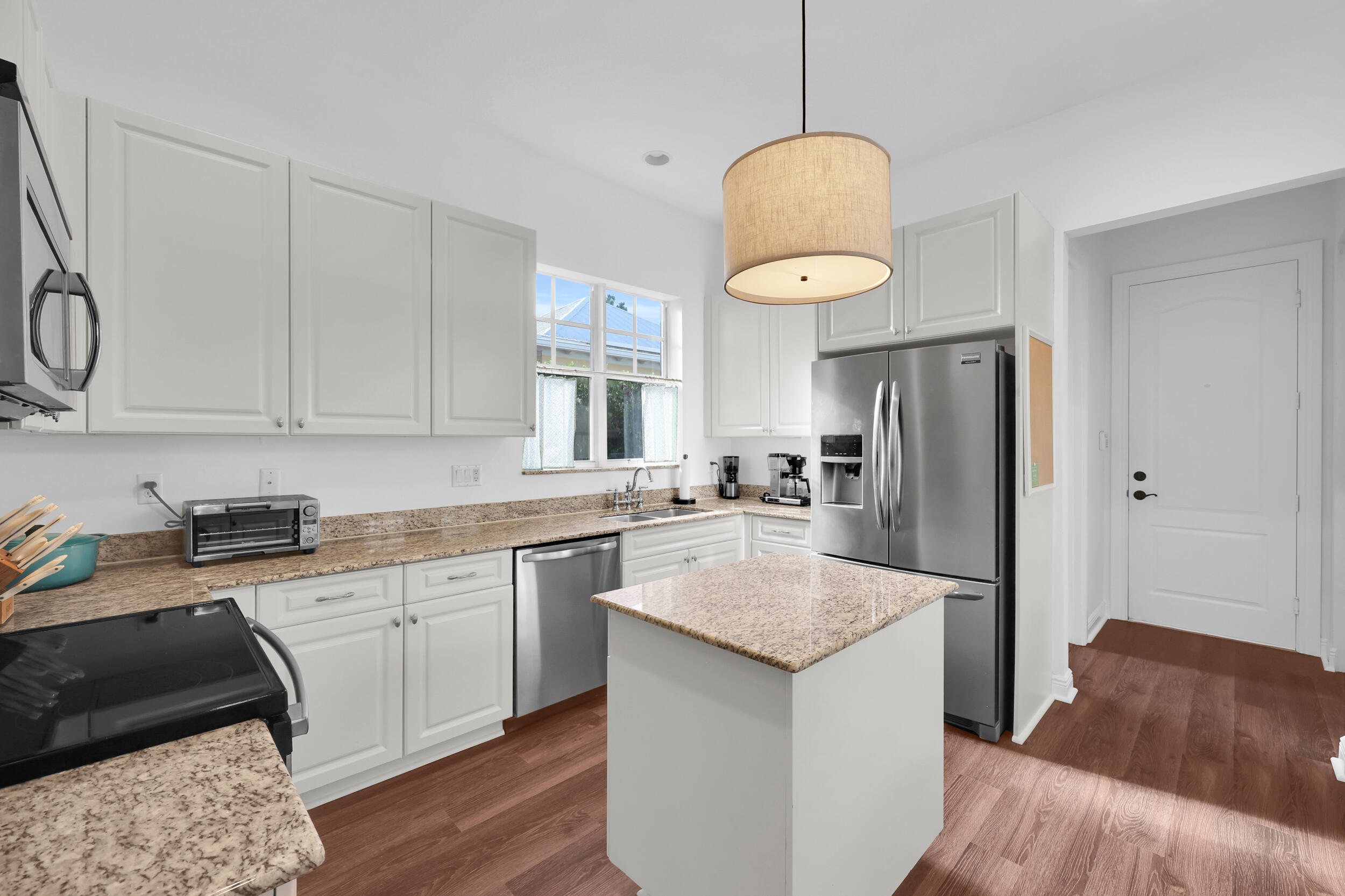212 W Bay Cedar, Jupiter FL 33458
