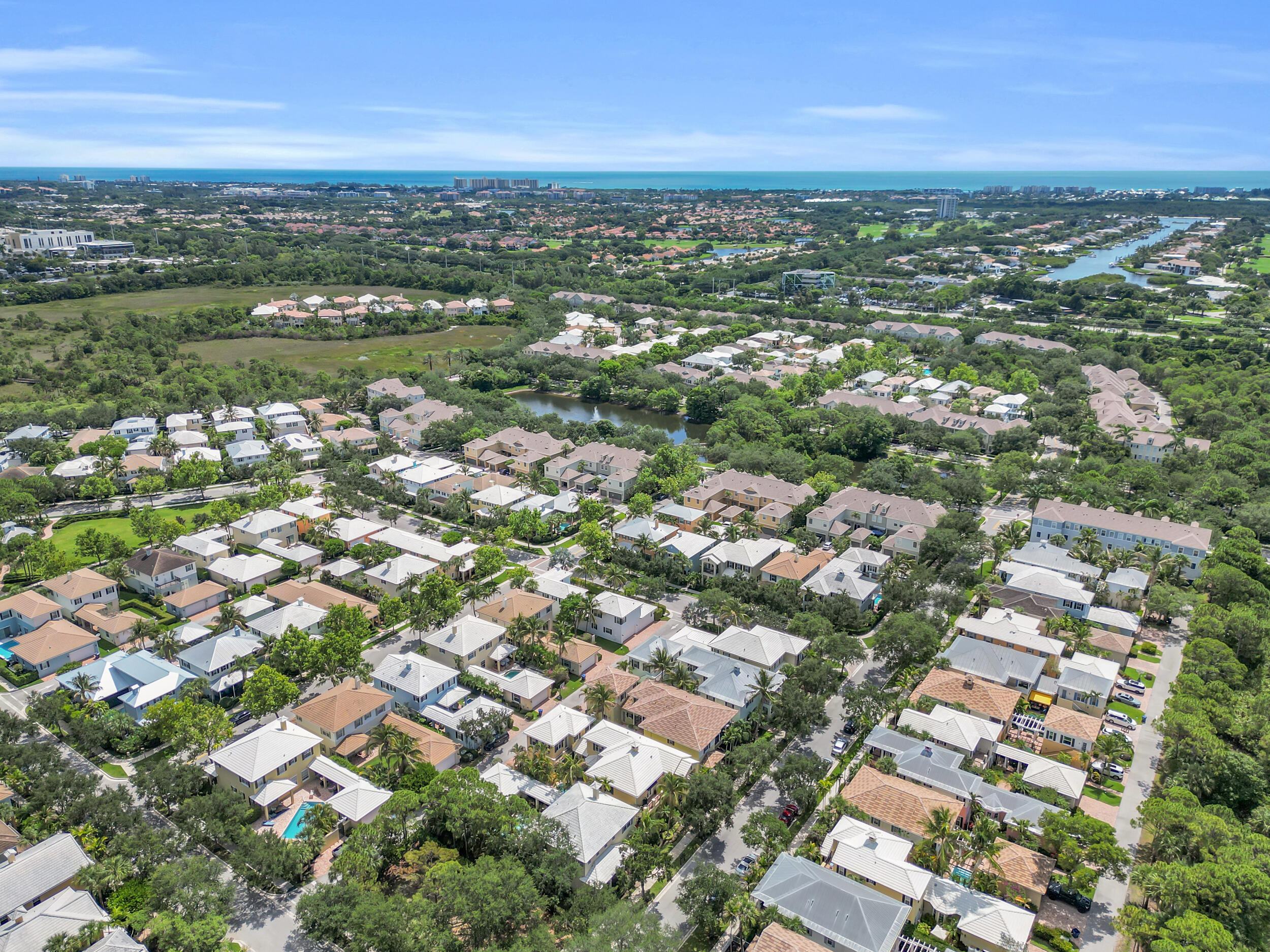 212 W Bay Cedar, Jupiter FL 33458